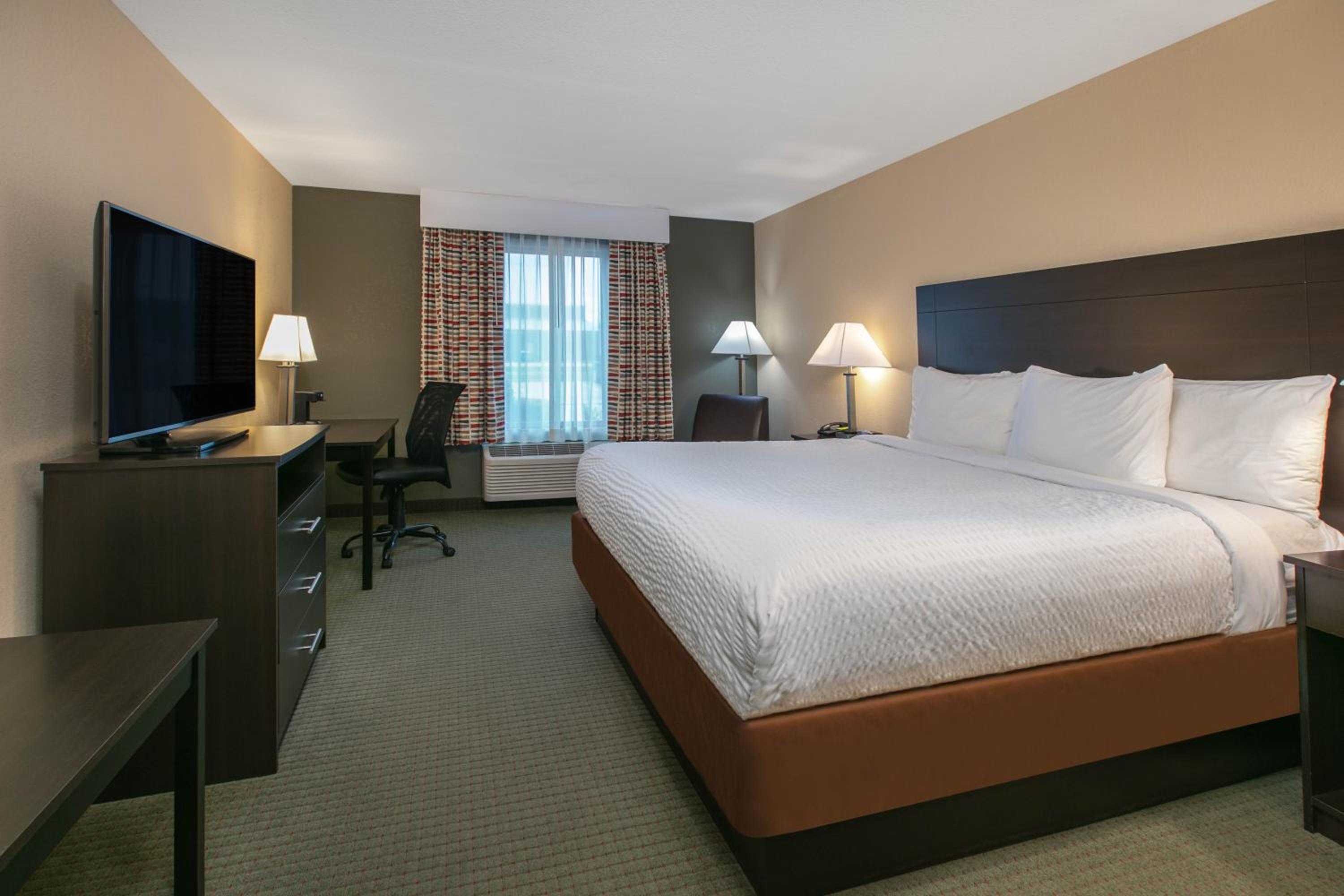 King Room - Mobility Access/Non-Smoking photo 1