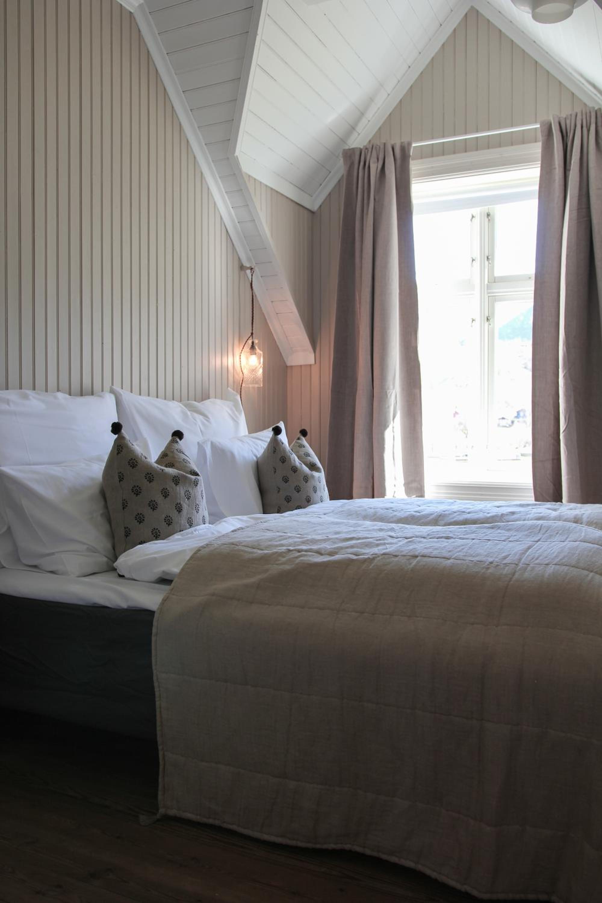 Double Room - Photo 3