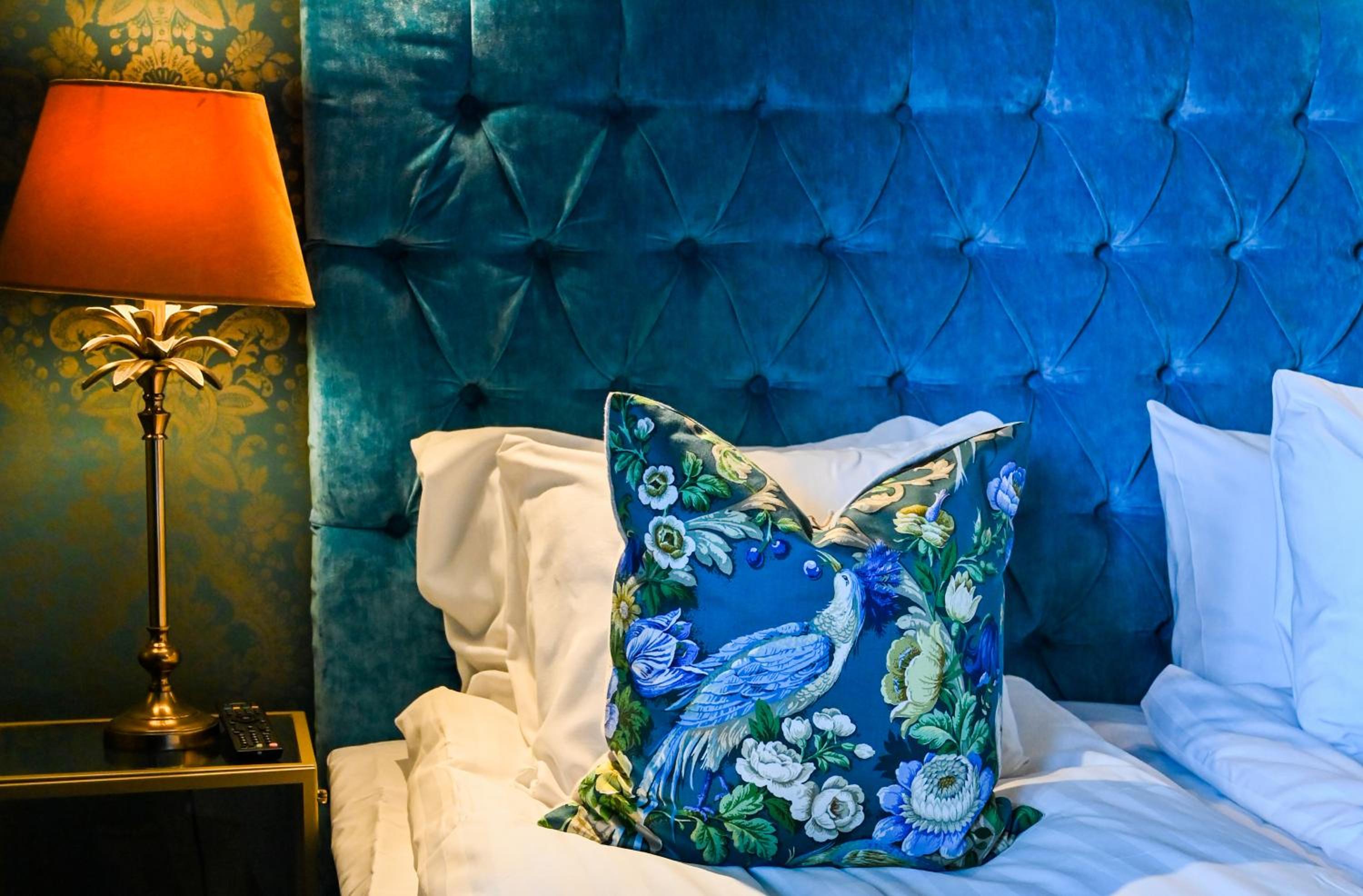 Double or Twin Room - Photo 12