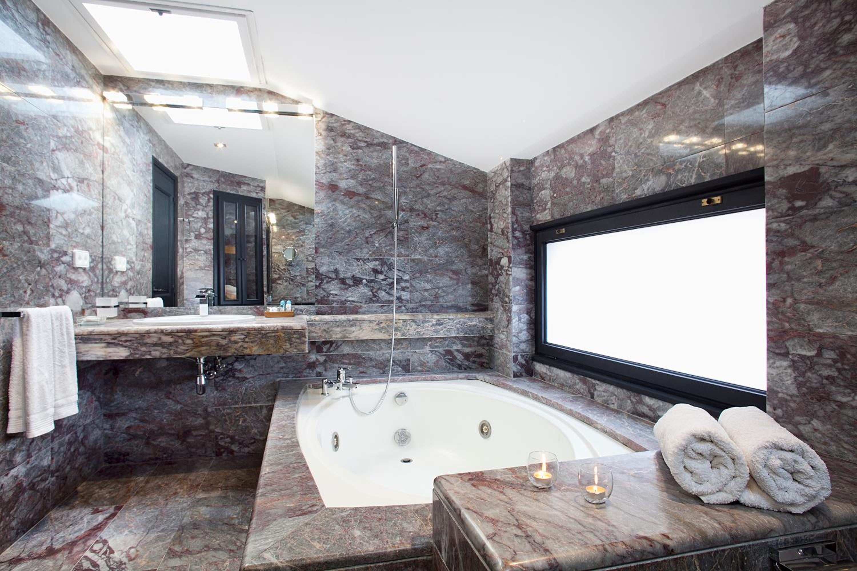 Villa photo 3