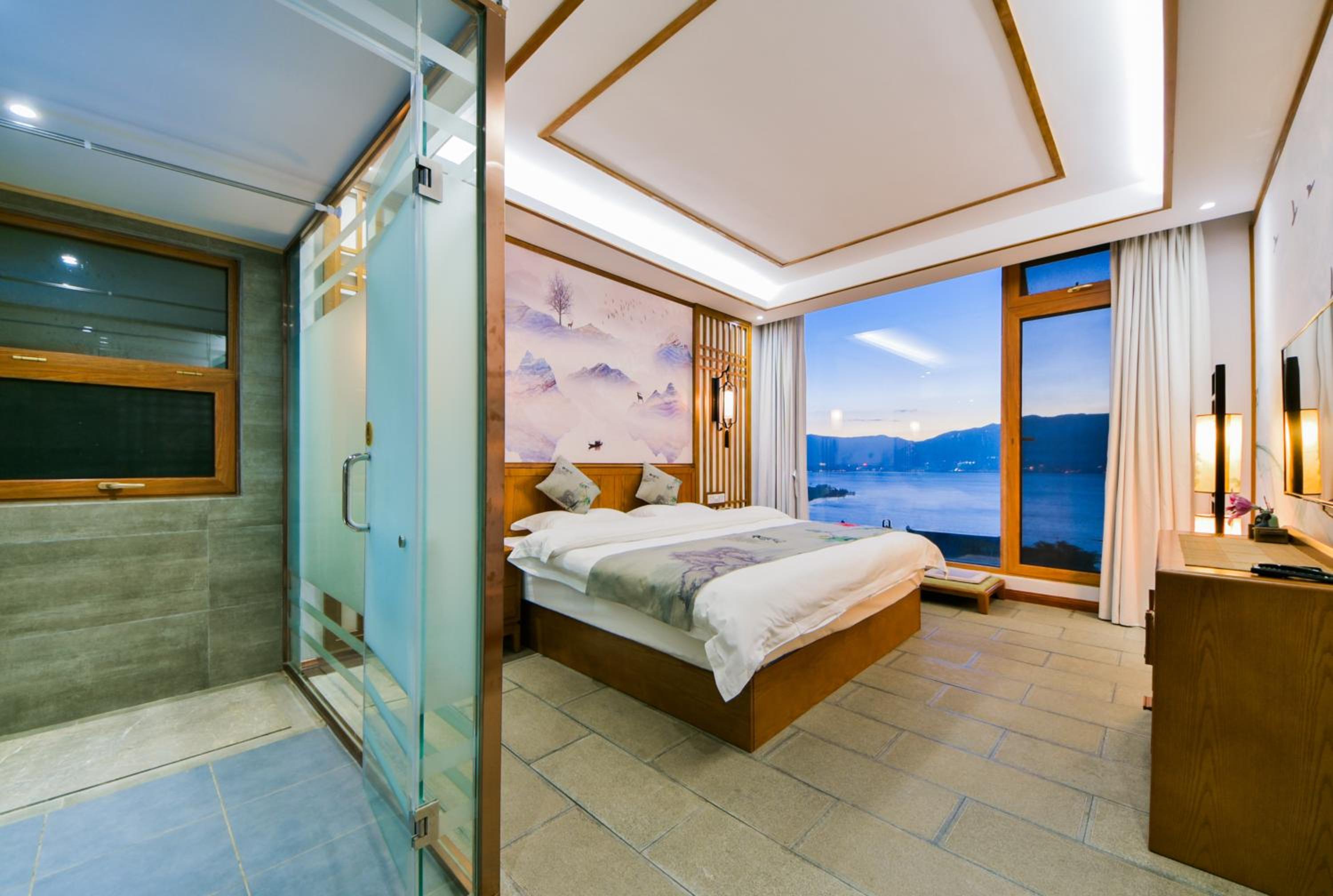Sea View King Room photo 2