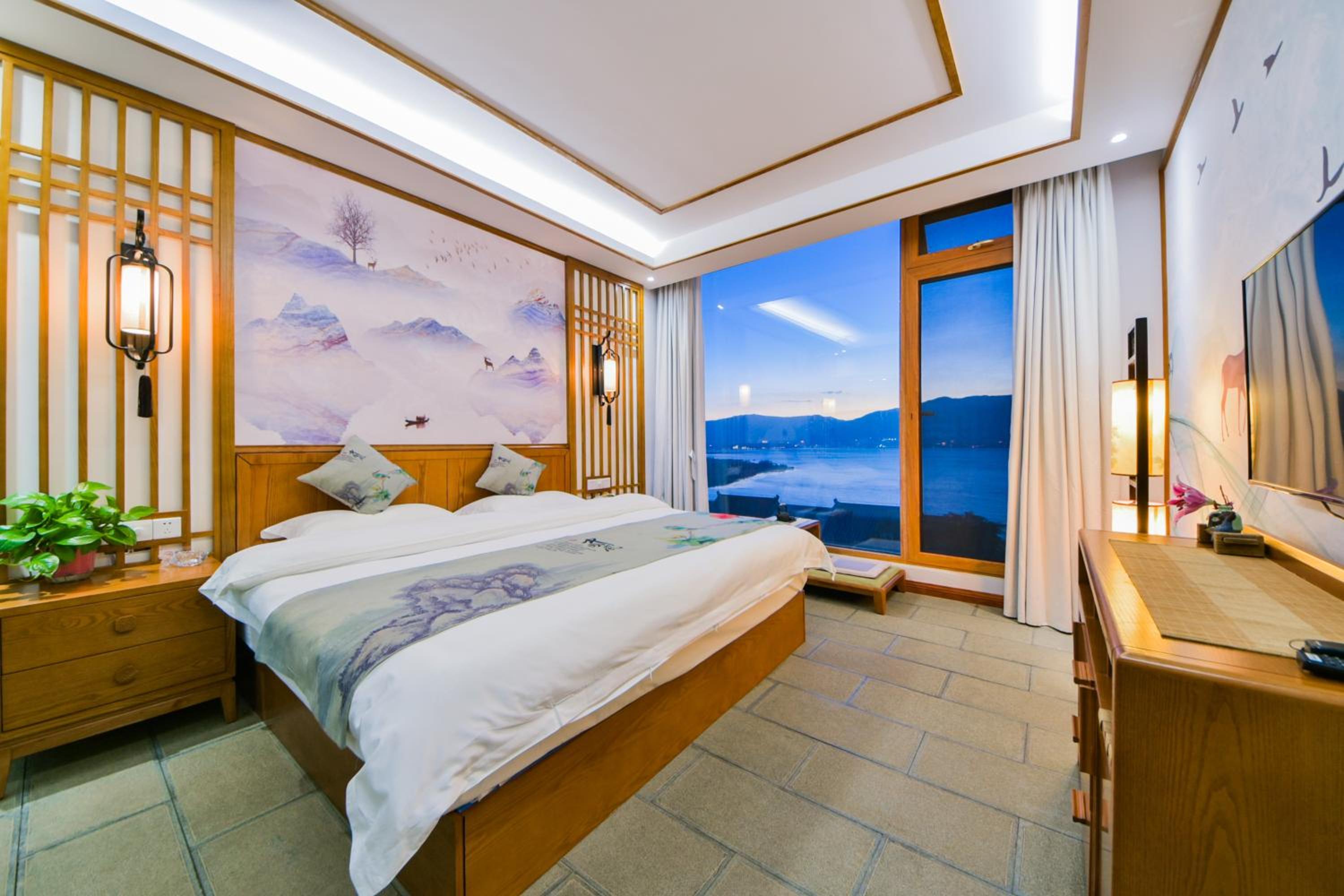 Sea View King Room photo 3