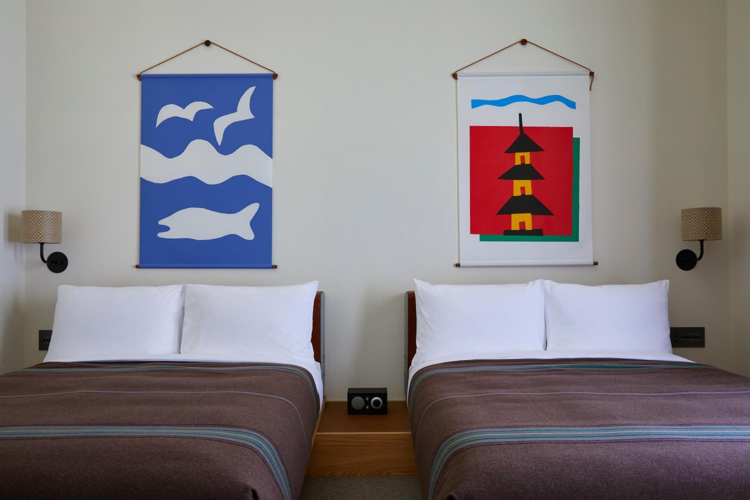 Standard with One Twin Bed and 2 Adults Occupancy (Non Smoking) photo 1