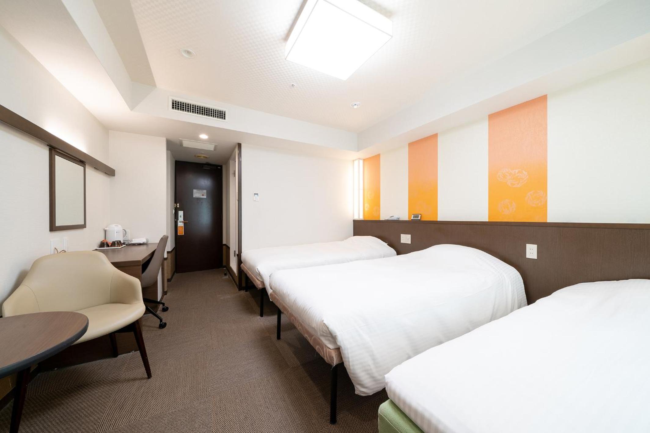 Triple Room - Main Building - Non-Smoking	 photo 2