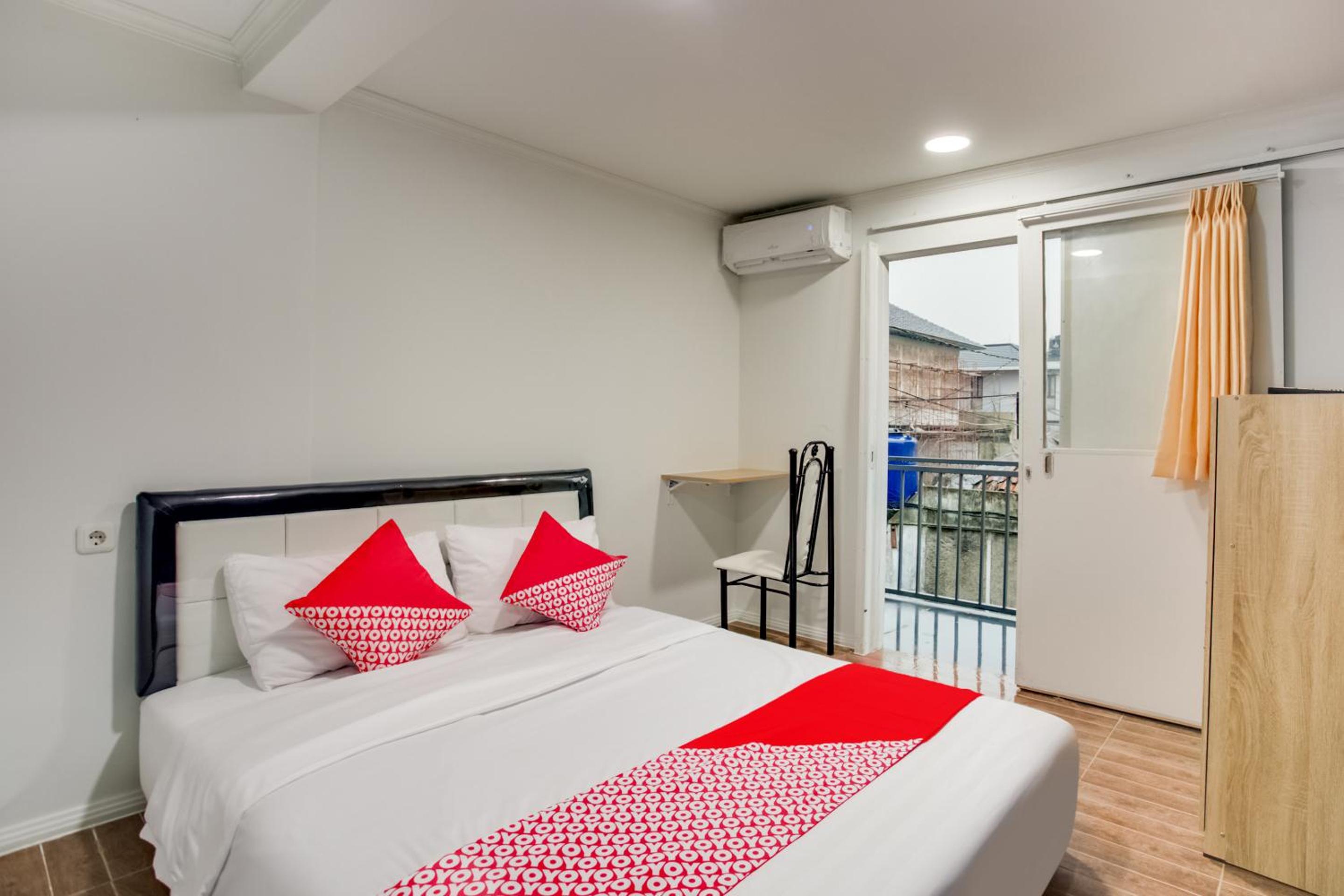 Deluxe Double Room - Photo 1