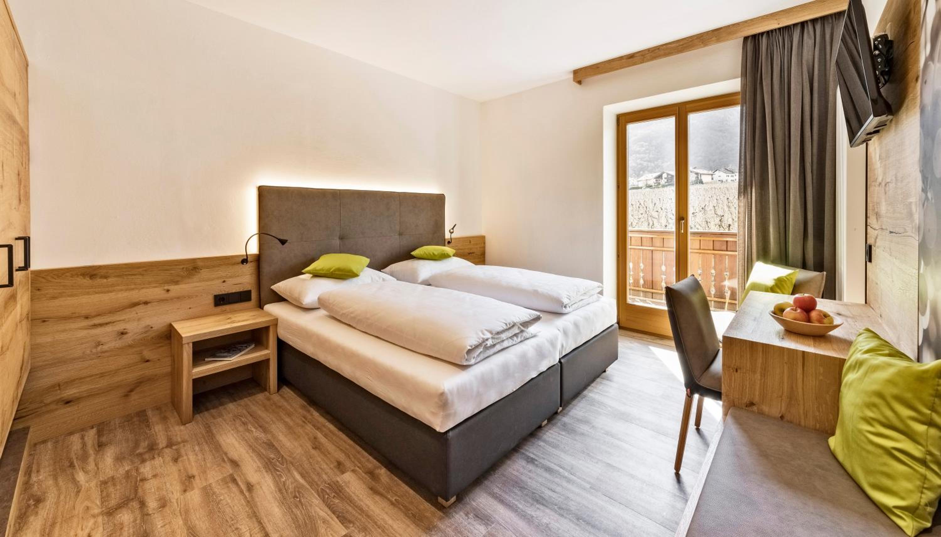 Deluxe Double Room photo 2