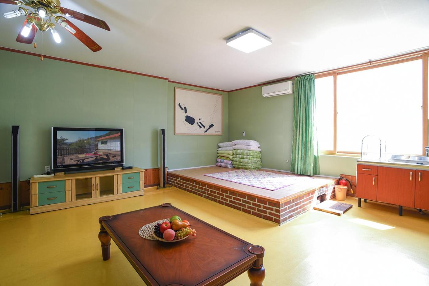 Family Suite - Photo 1