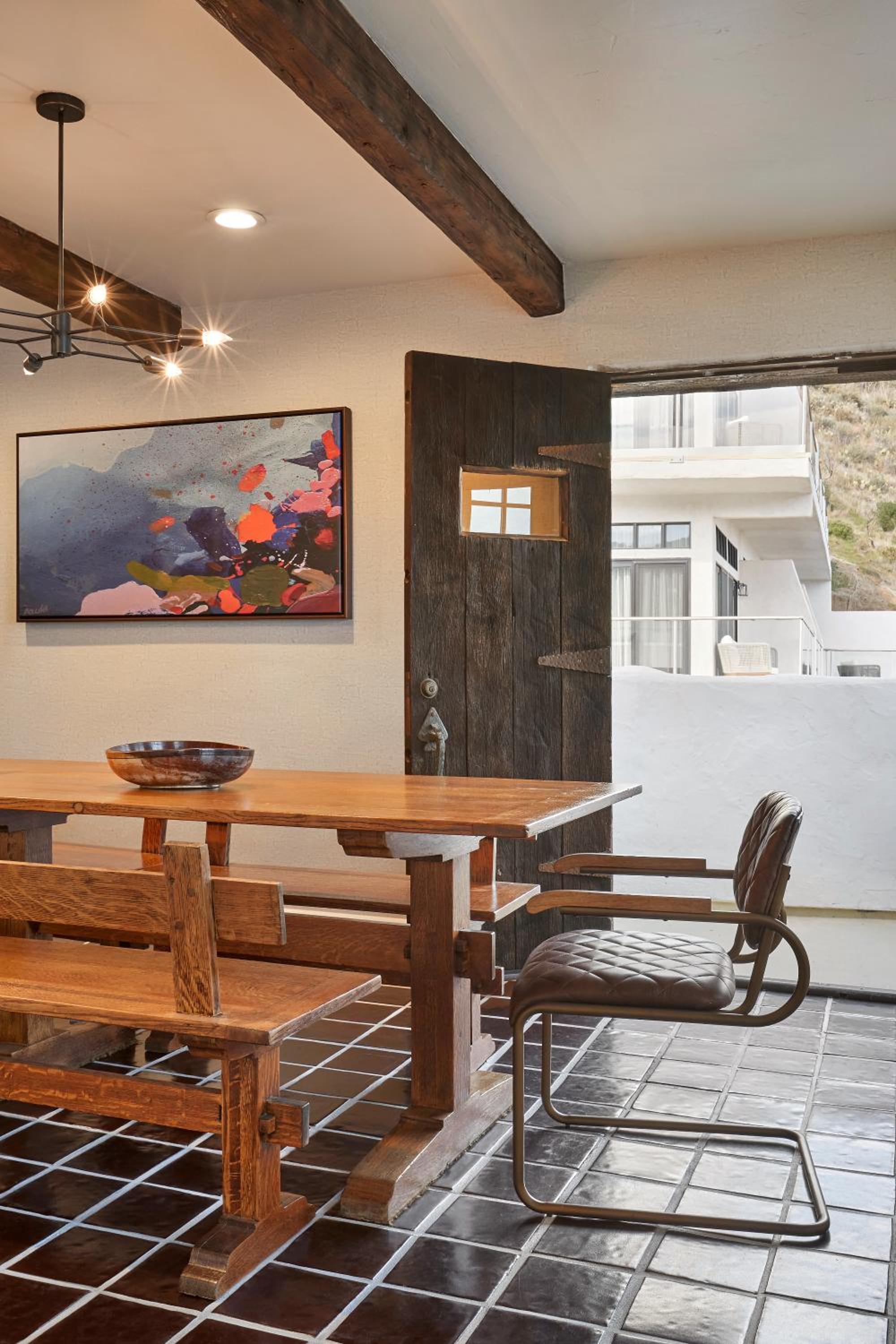 Three-Bedroom Penthouse - Photo 19