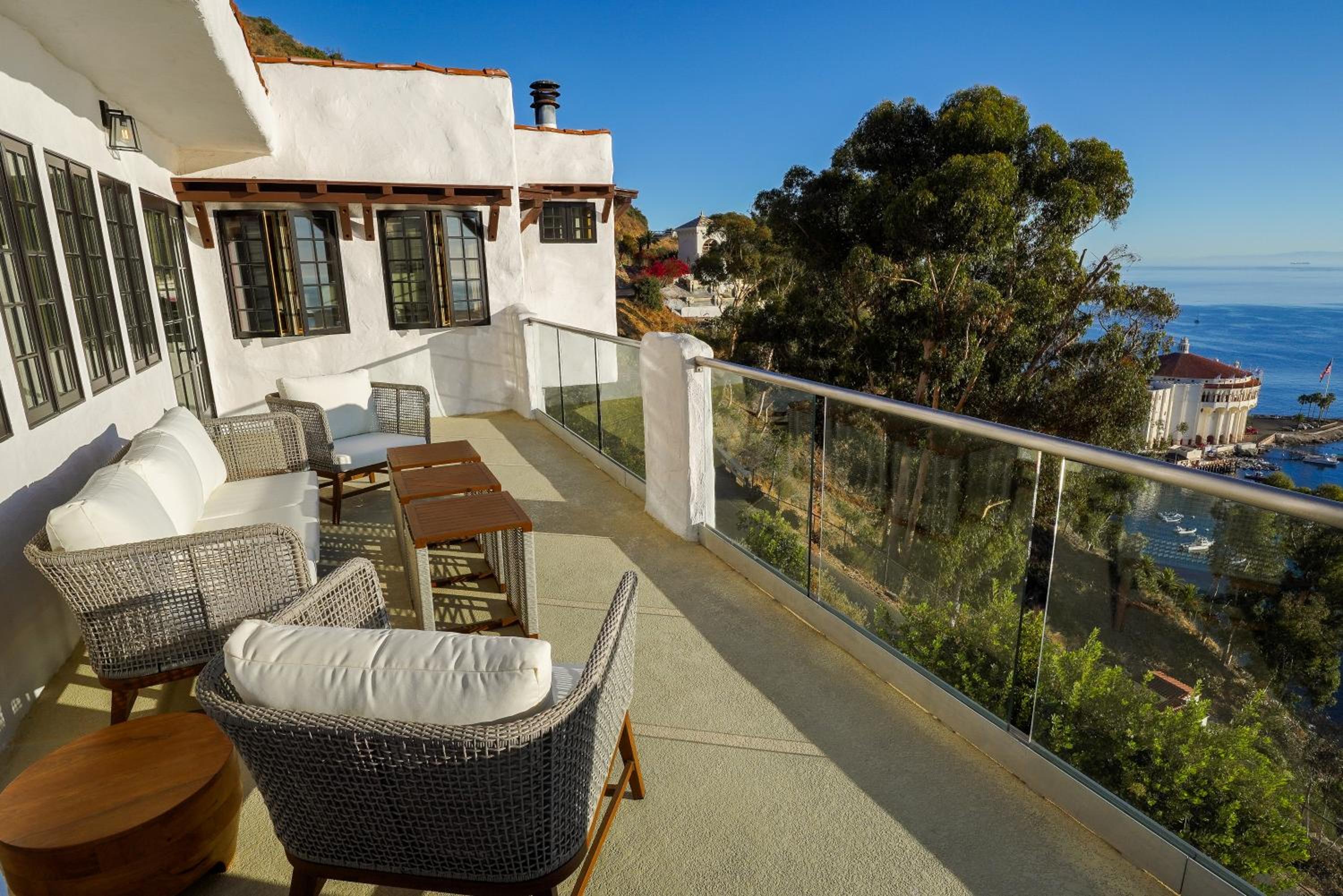 Three-Bedroom Penthouse - Photo 13