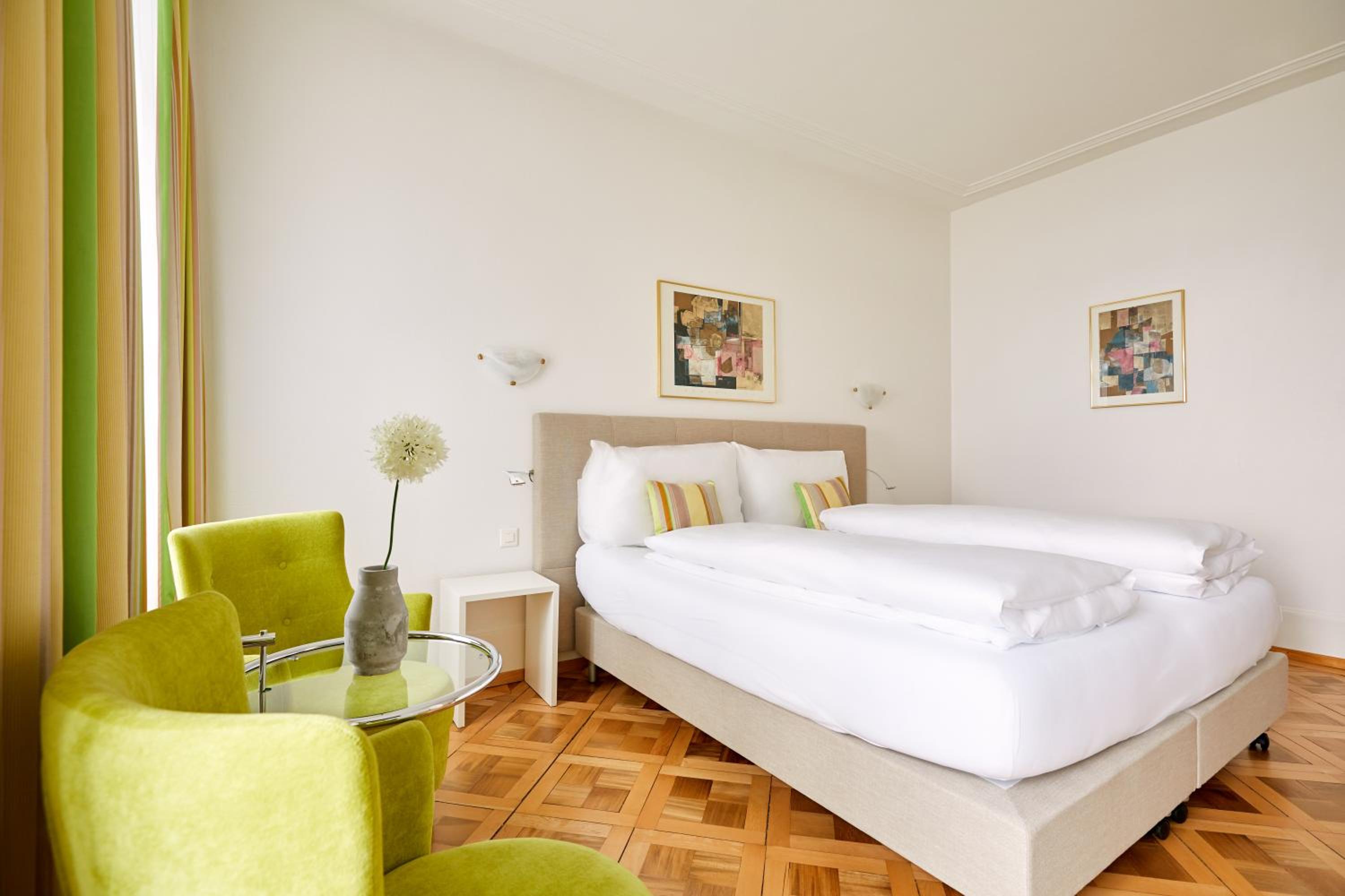 Superior Double Room with Balcony and Lake View - Photo 14
