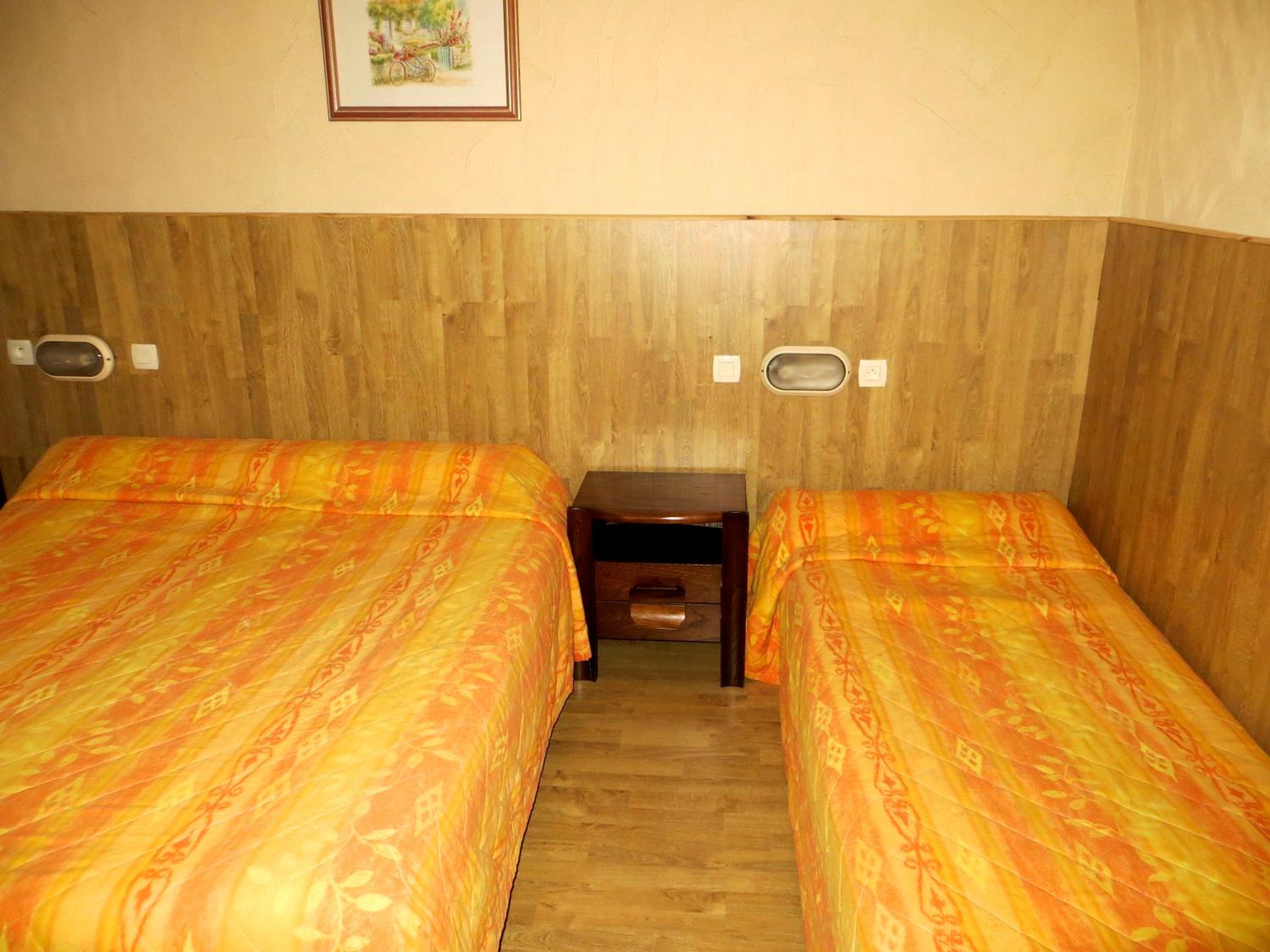 Triple Room - Photo 1