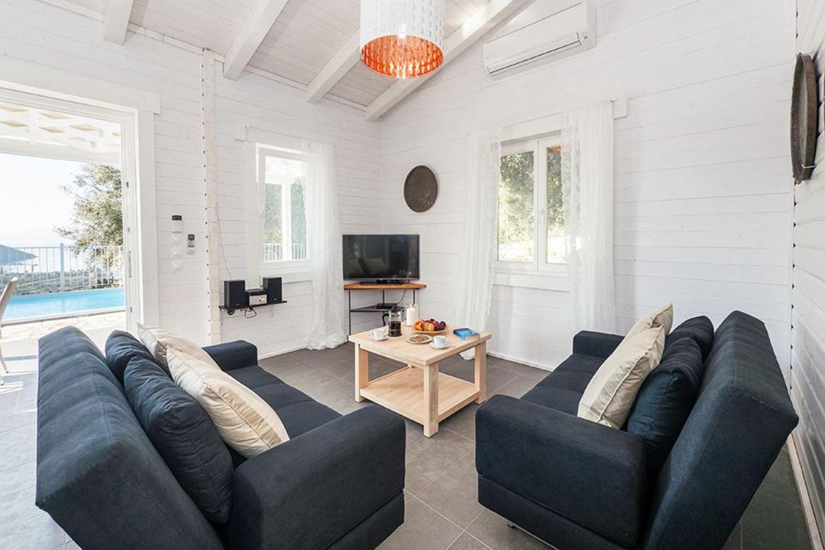 One-Bedroom Villa
