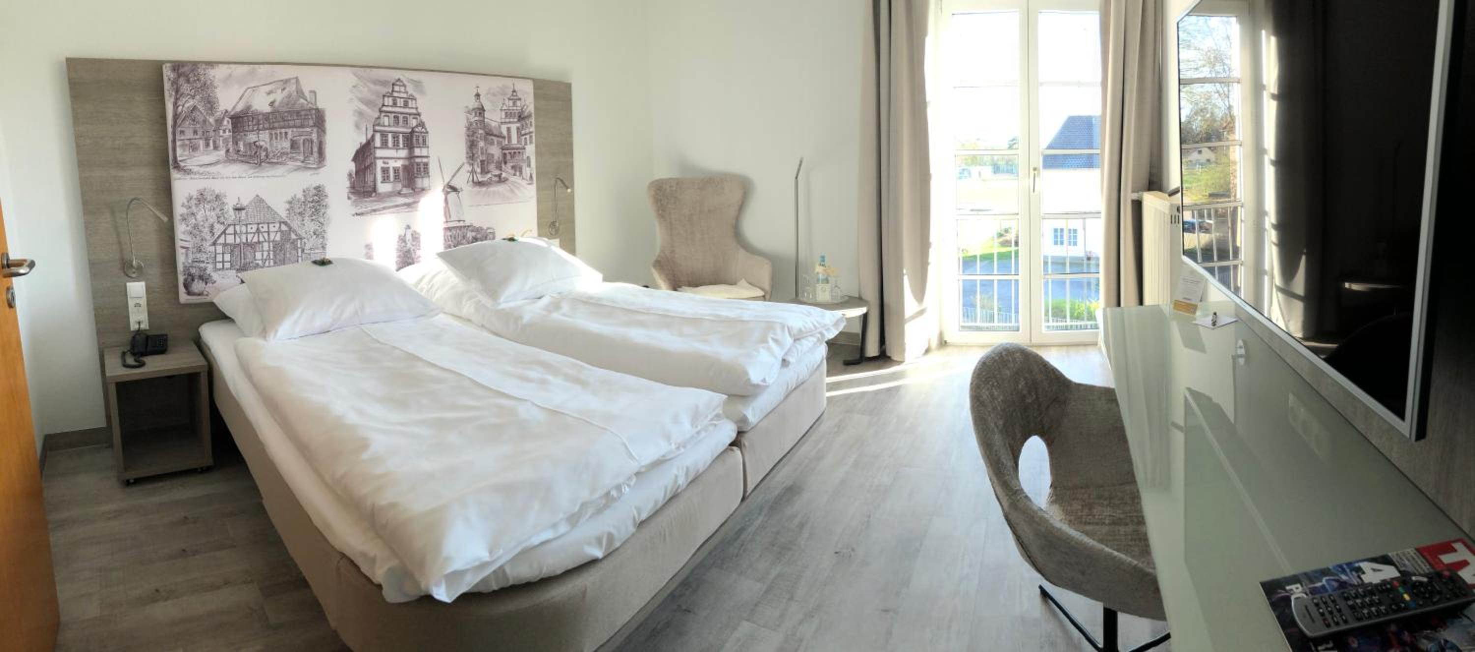 Double Room with Private Bathroom photo 2