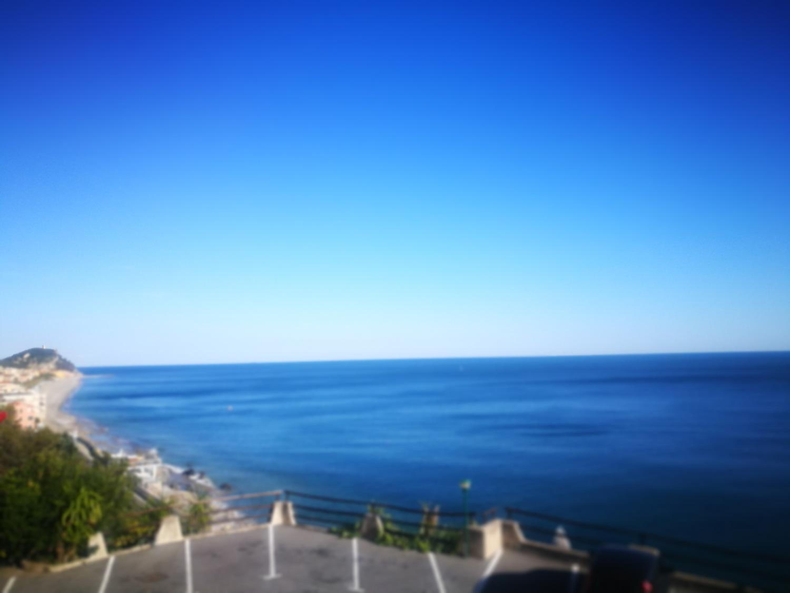 Apartment with Sea View - Photo 5