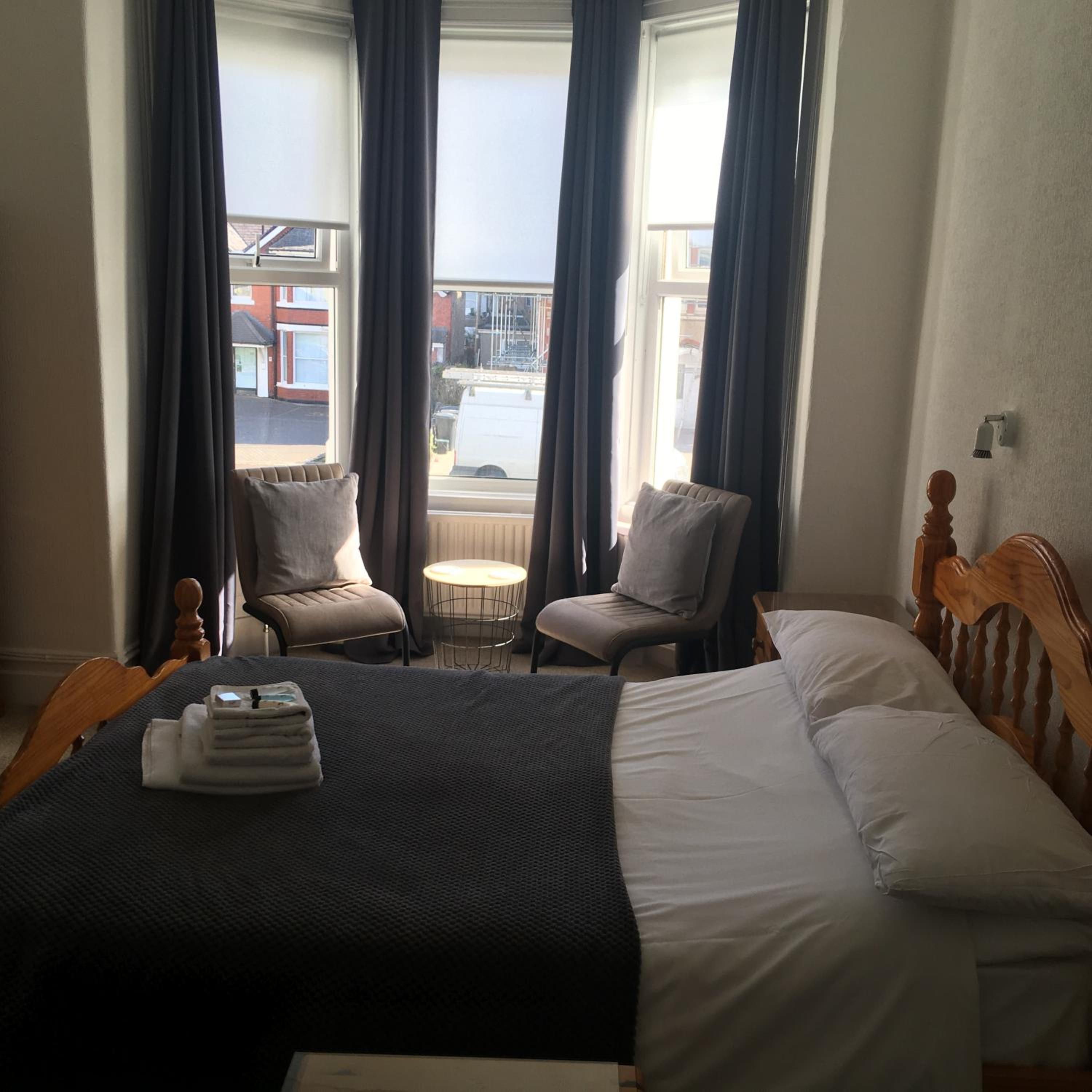 Double or Twin Room photo 1