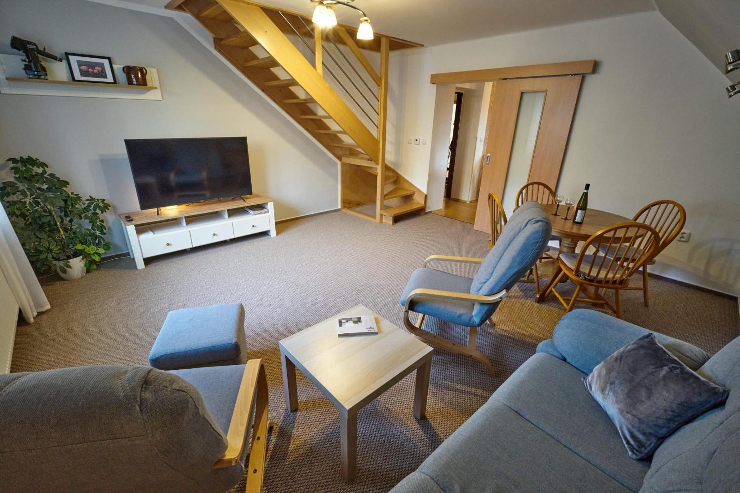 Three-Bedroom Apartment photo 1