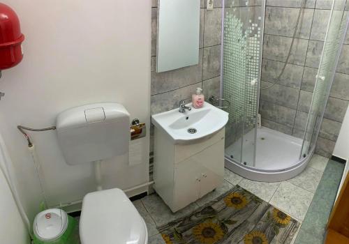 Quadruple Room with Bathroom photo 3