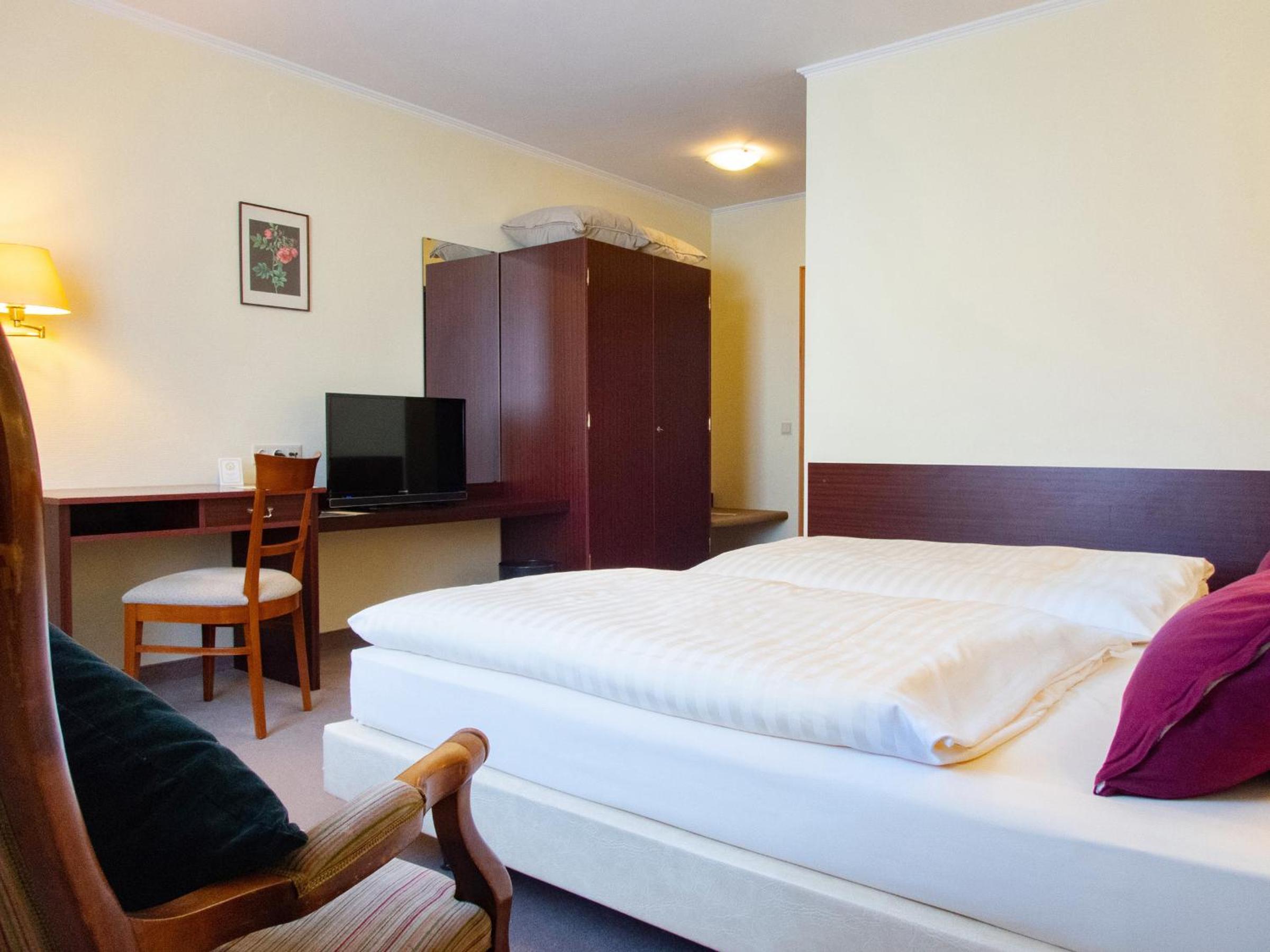 Standard Double Room - Photo 3