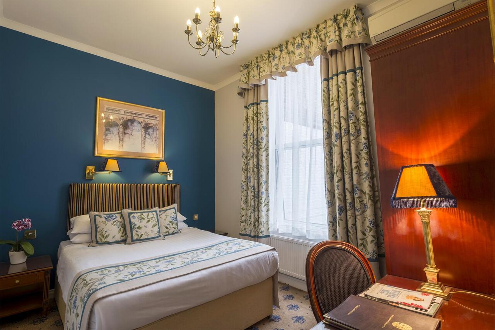 Superior Double Room photo 3