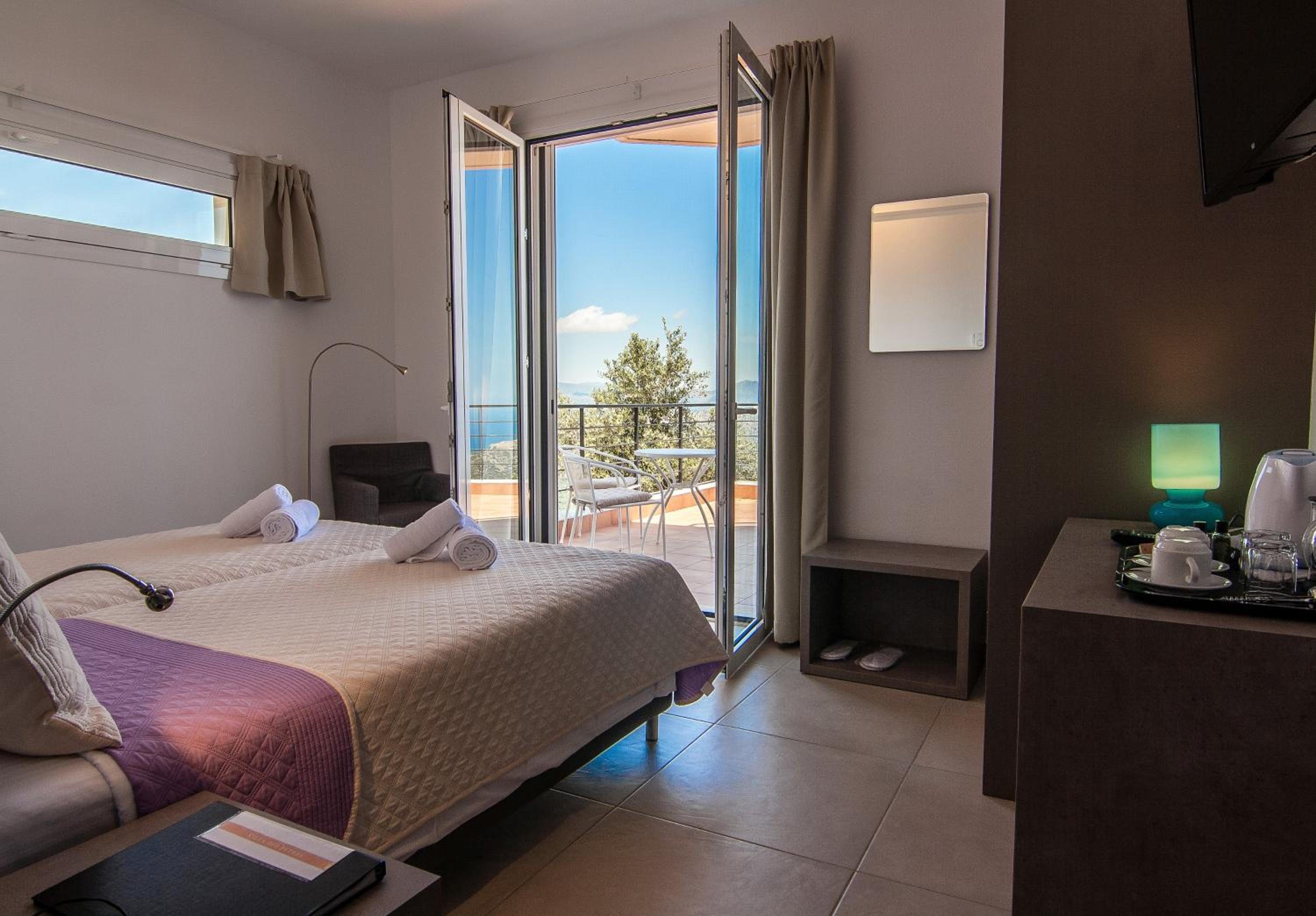 Suite with Sea View