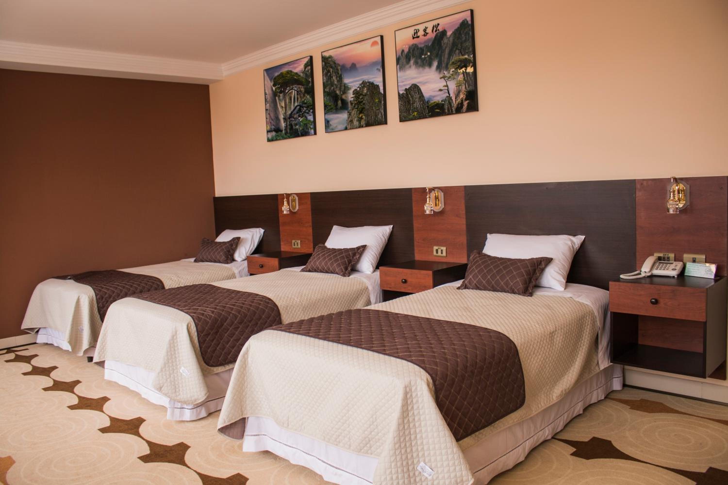 Triple Room