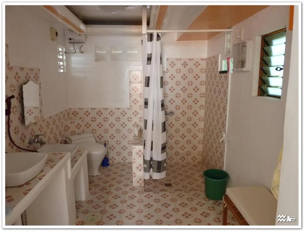 Family Room with Terrace - Photo 17