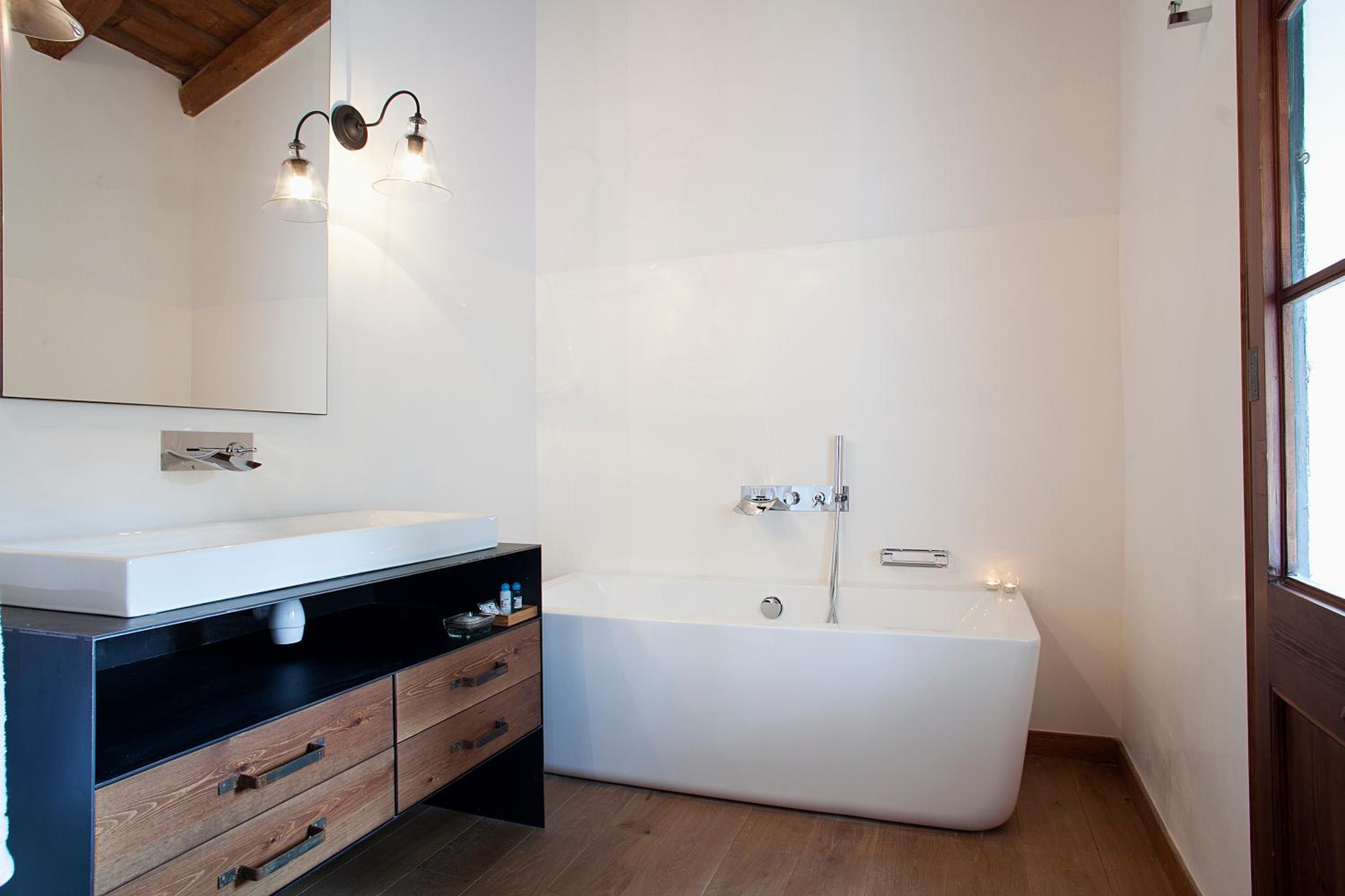 Villa photo 3