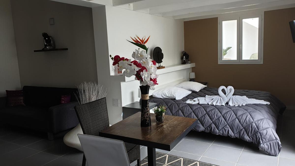 Deluxe Queen Room - Photo 4