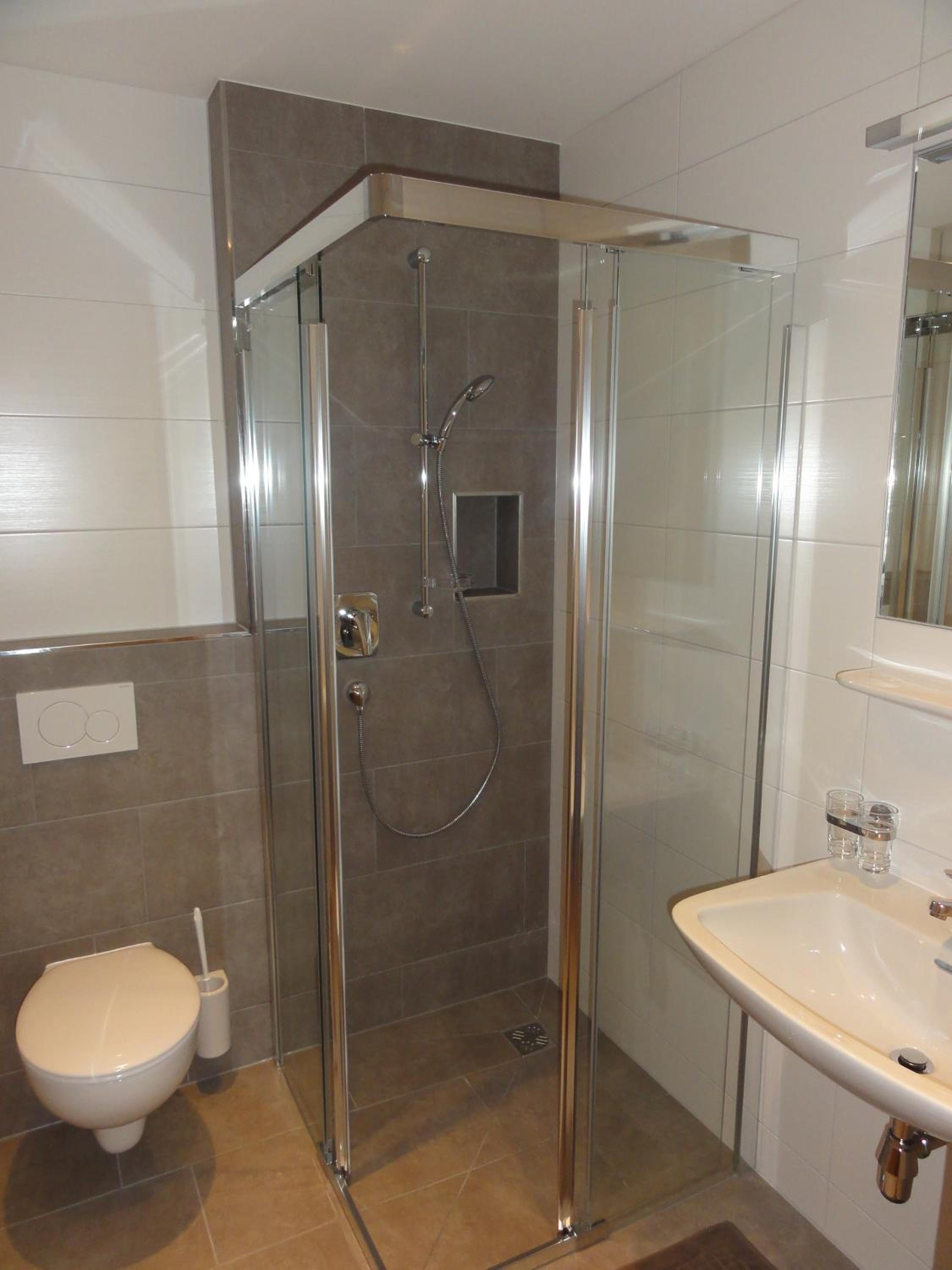 Comfort Two Bedroom Apartment with Balcony photo 2