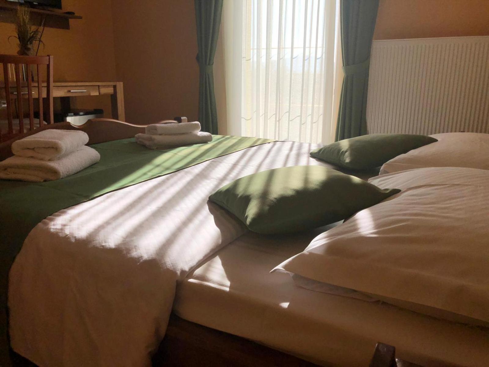 Executive Triple Room - Photo 8