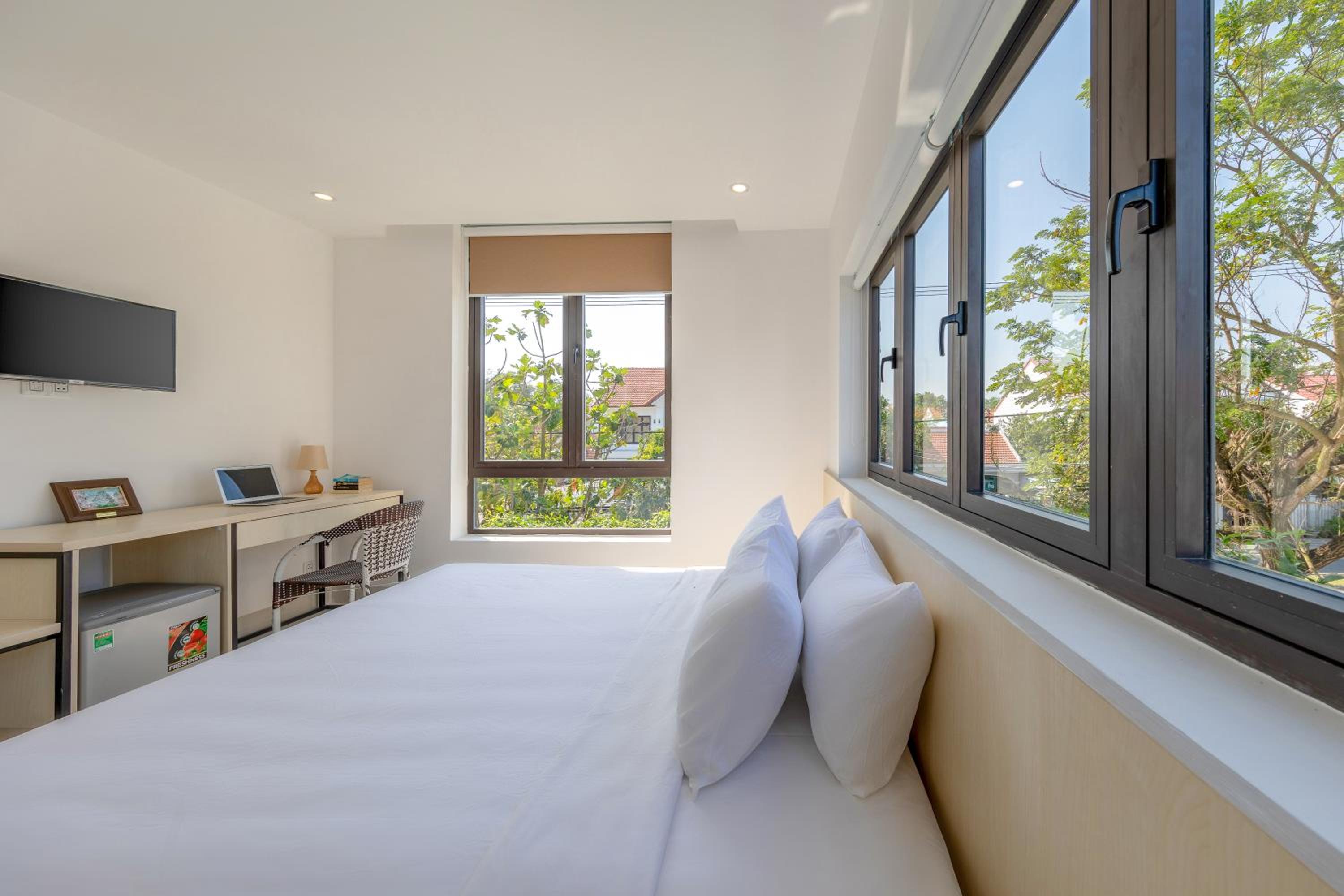 Double Room with Garden View - Photo 33