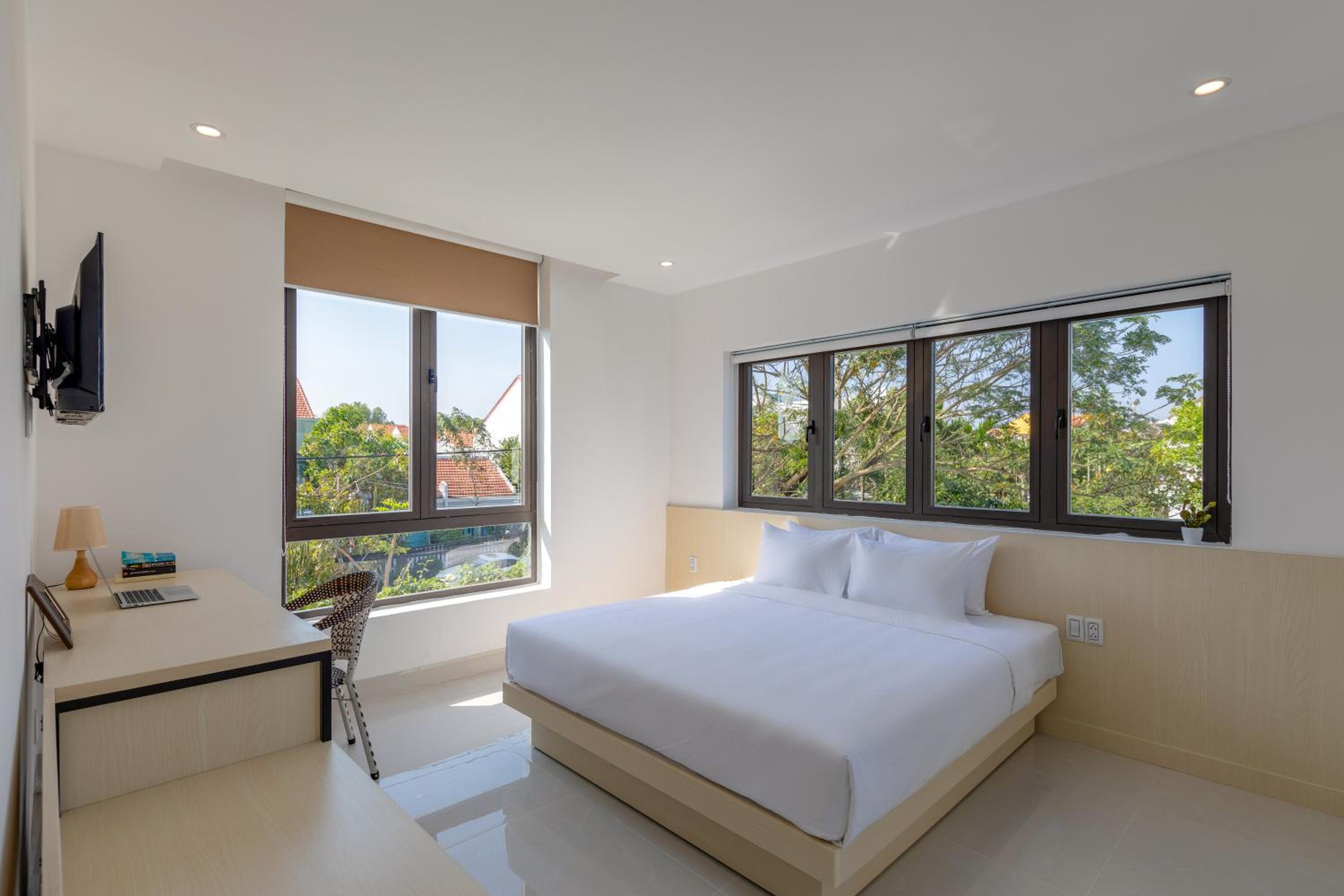 Double Room with Garden View - Photo 1
