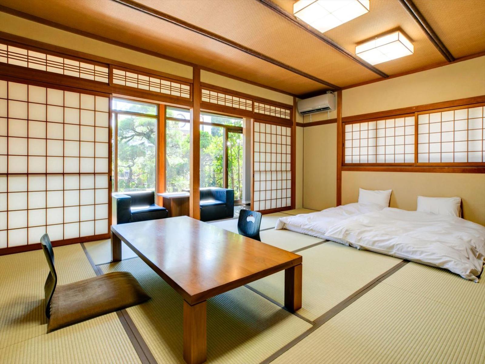 Japanese-Style Room with Garden View - Non-Smoking photo 2