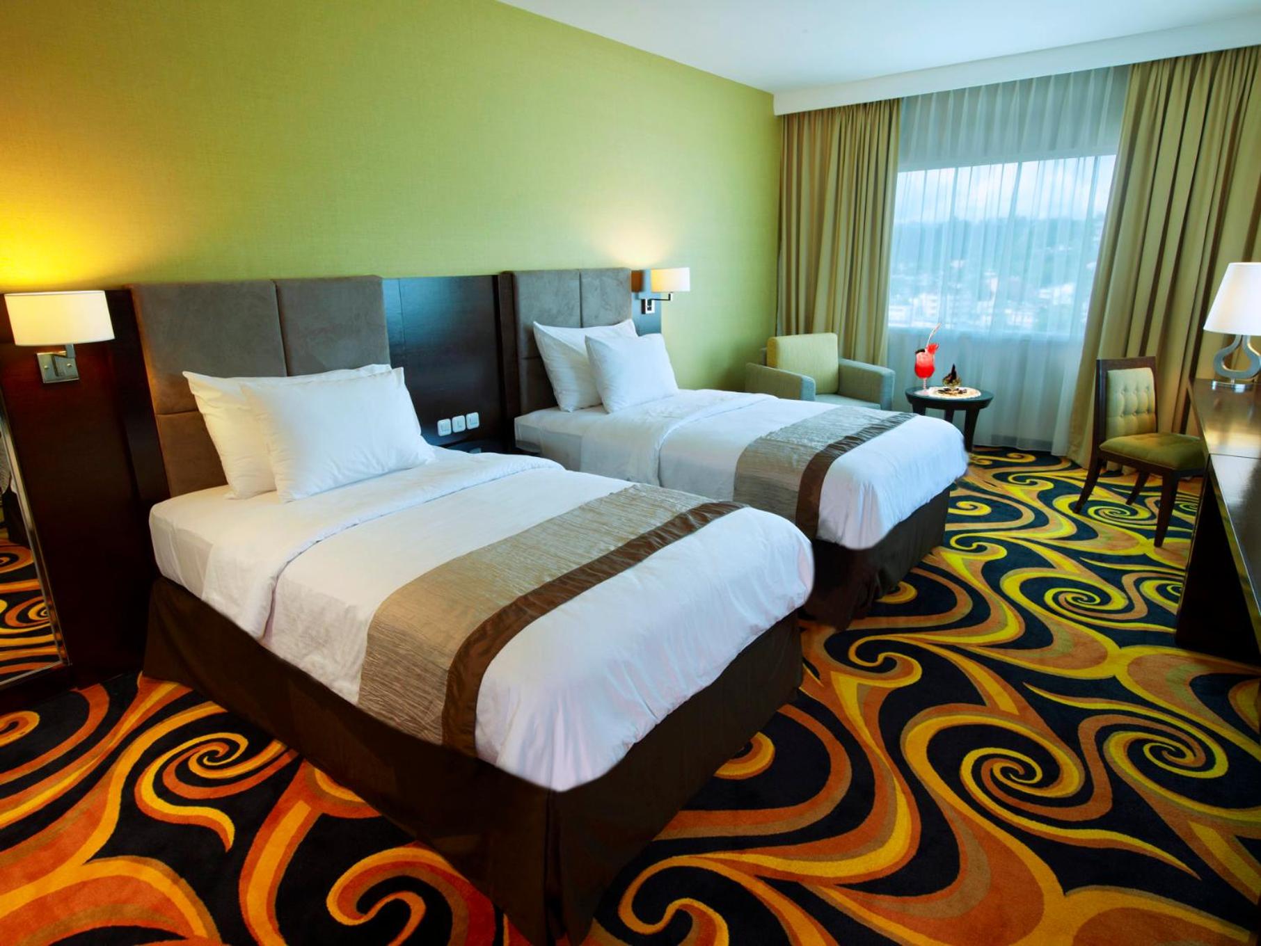Grand Deluxe Twin Room - Photo 1