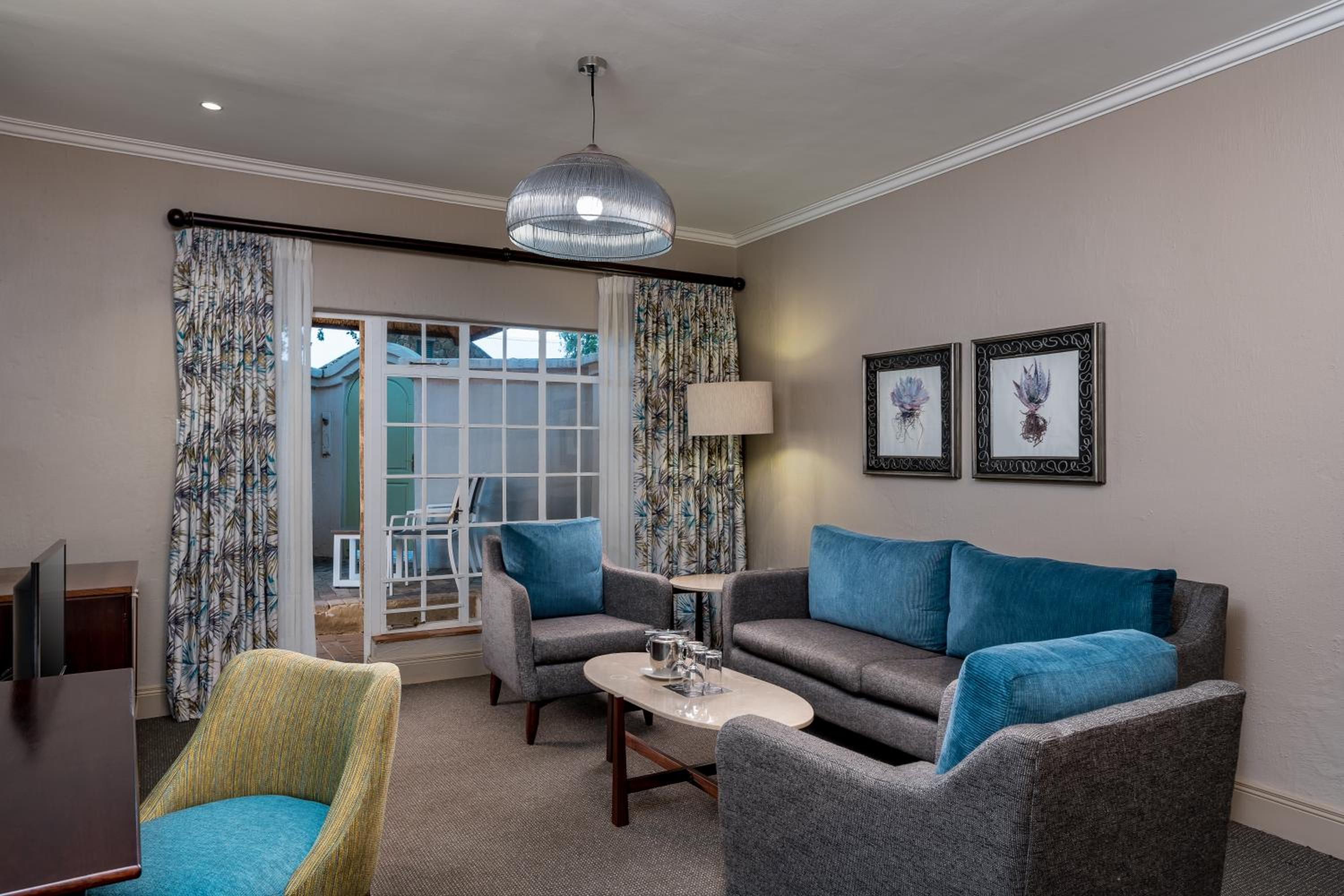 Standard Premium Room - Photo 6
