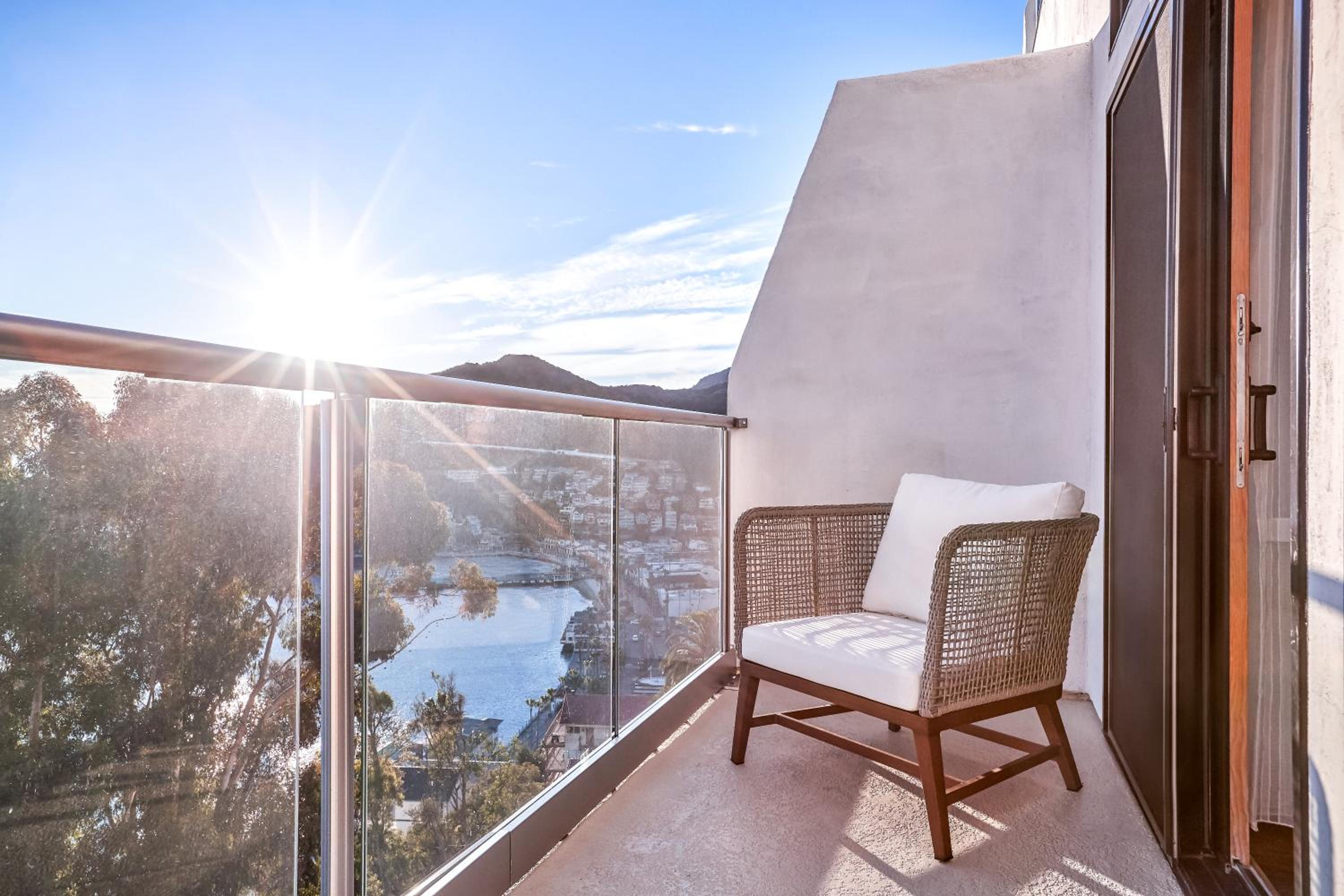 King Suite with Ocean View - Photo 9