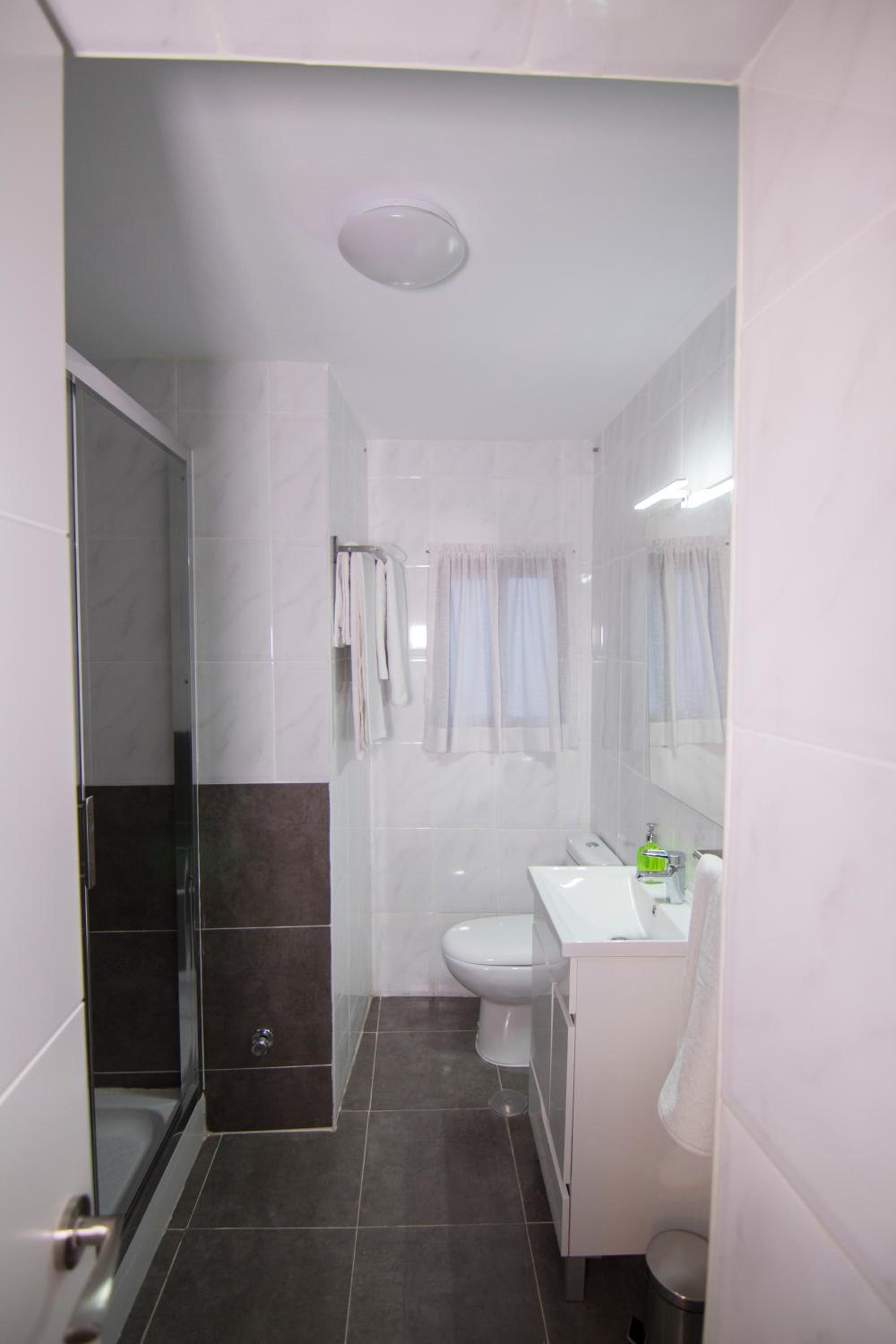 Two-Bedroom Apartment - Photo 8