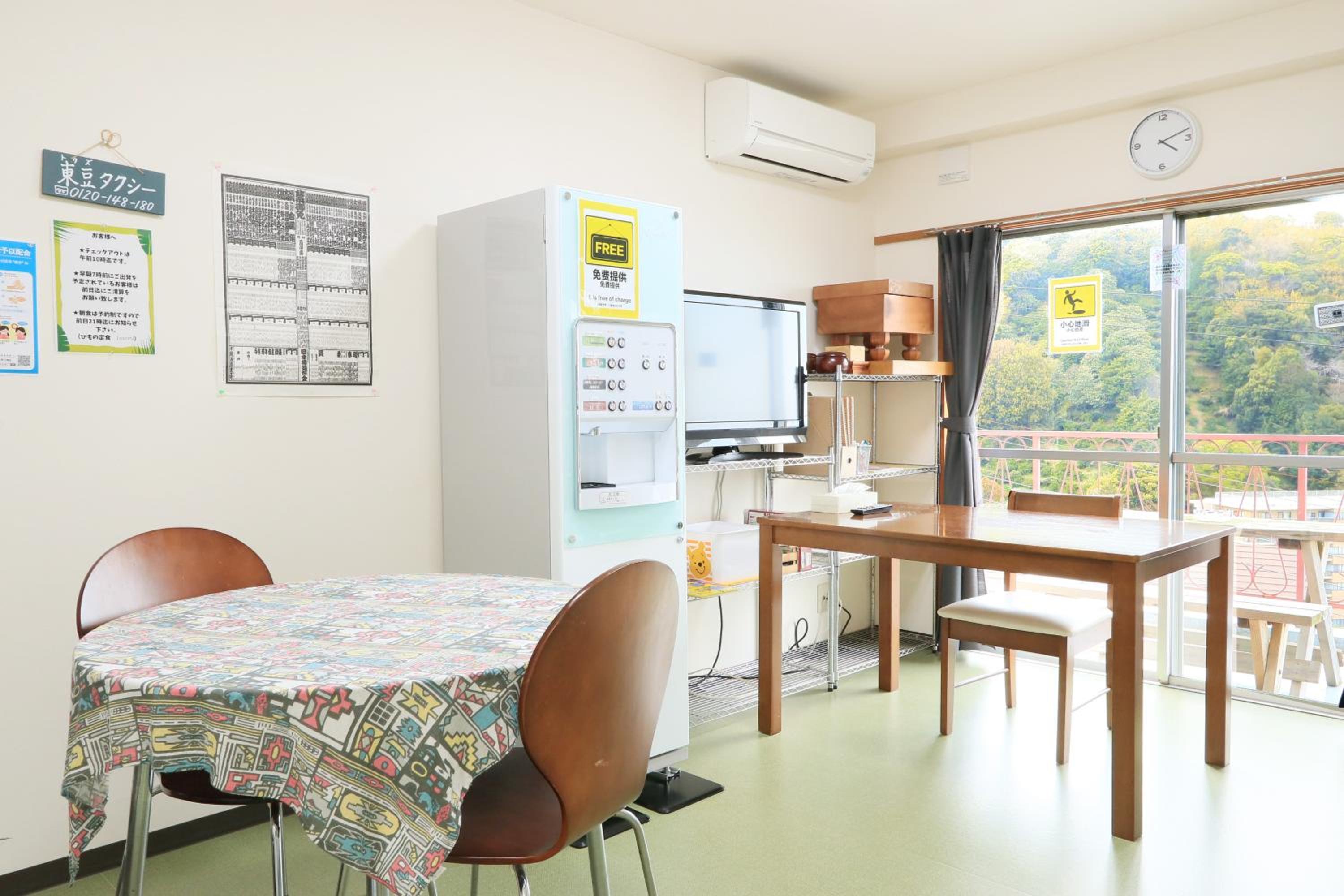 Bed in 4-Bed Mixed Dormitory Room photo 3