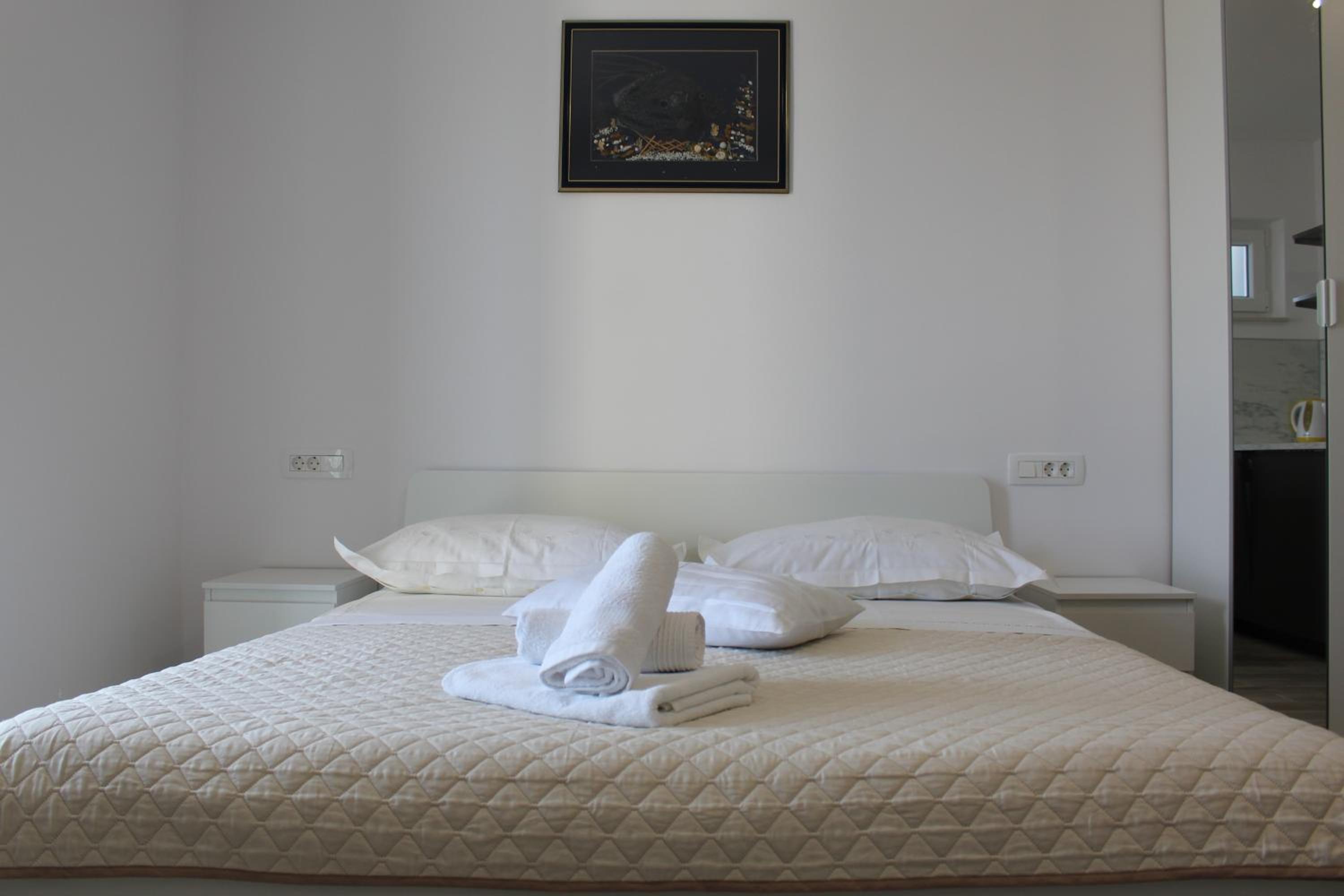 Studio Apartment with Sea View photo 1