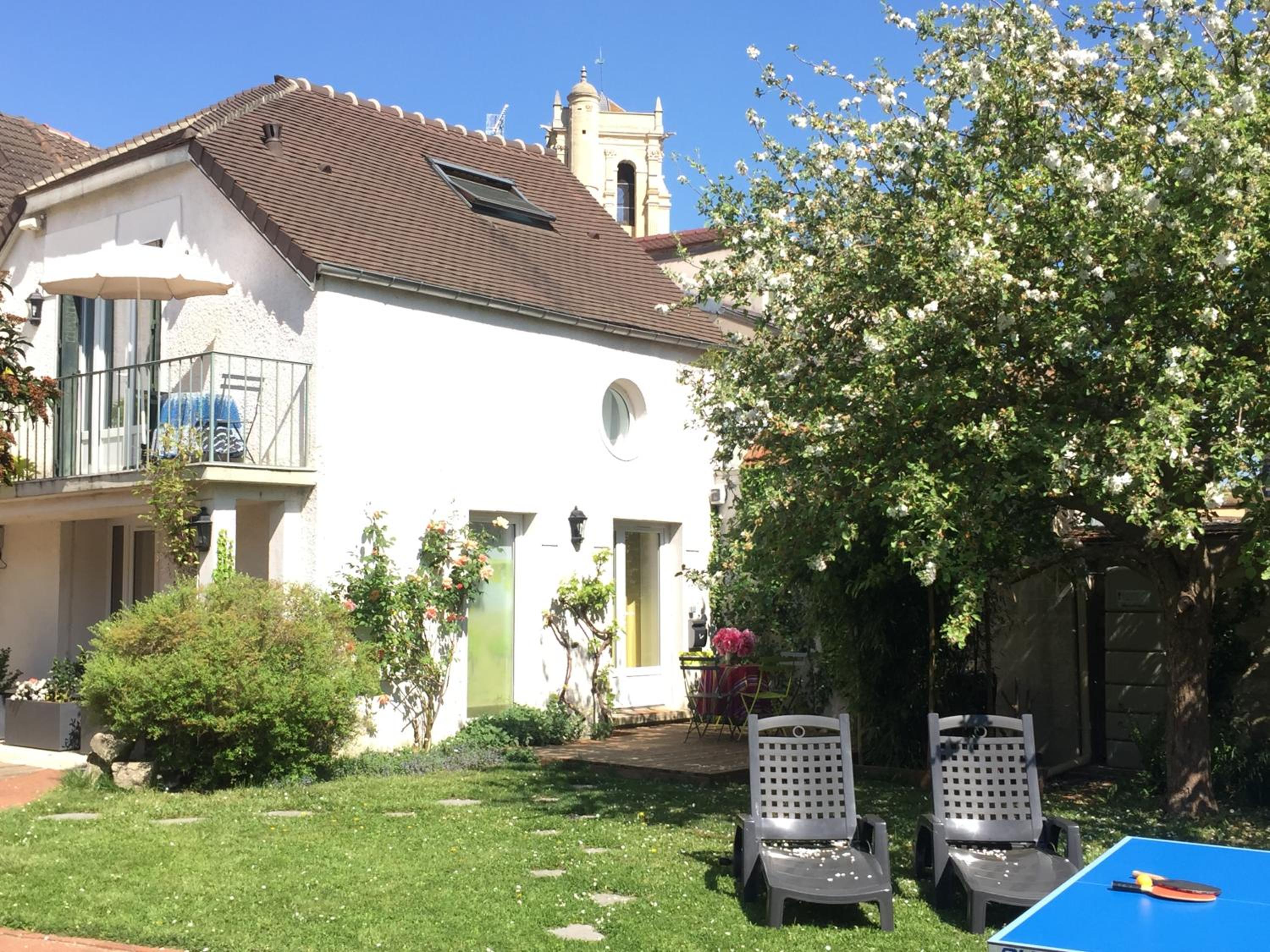 Family Studio with Terrace - Photo 2