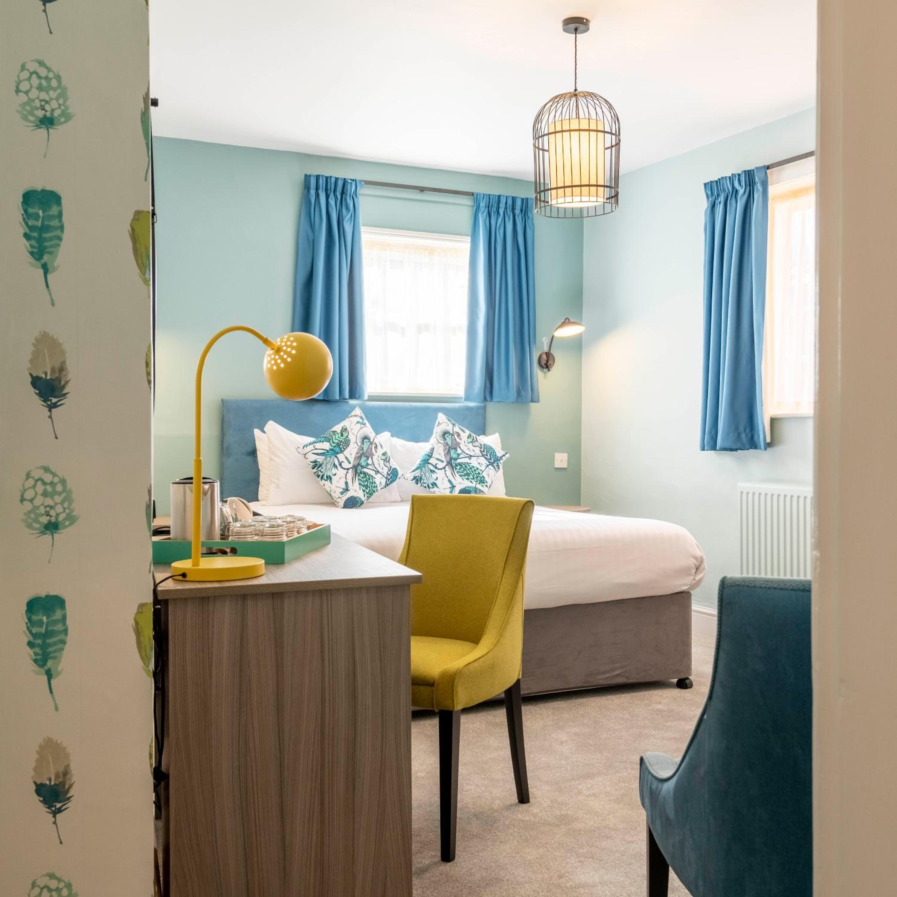 Standard King Room