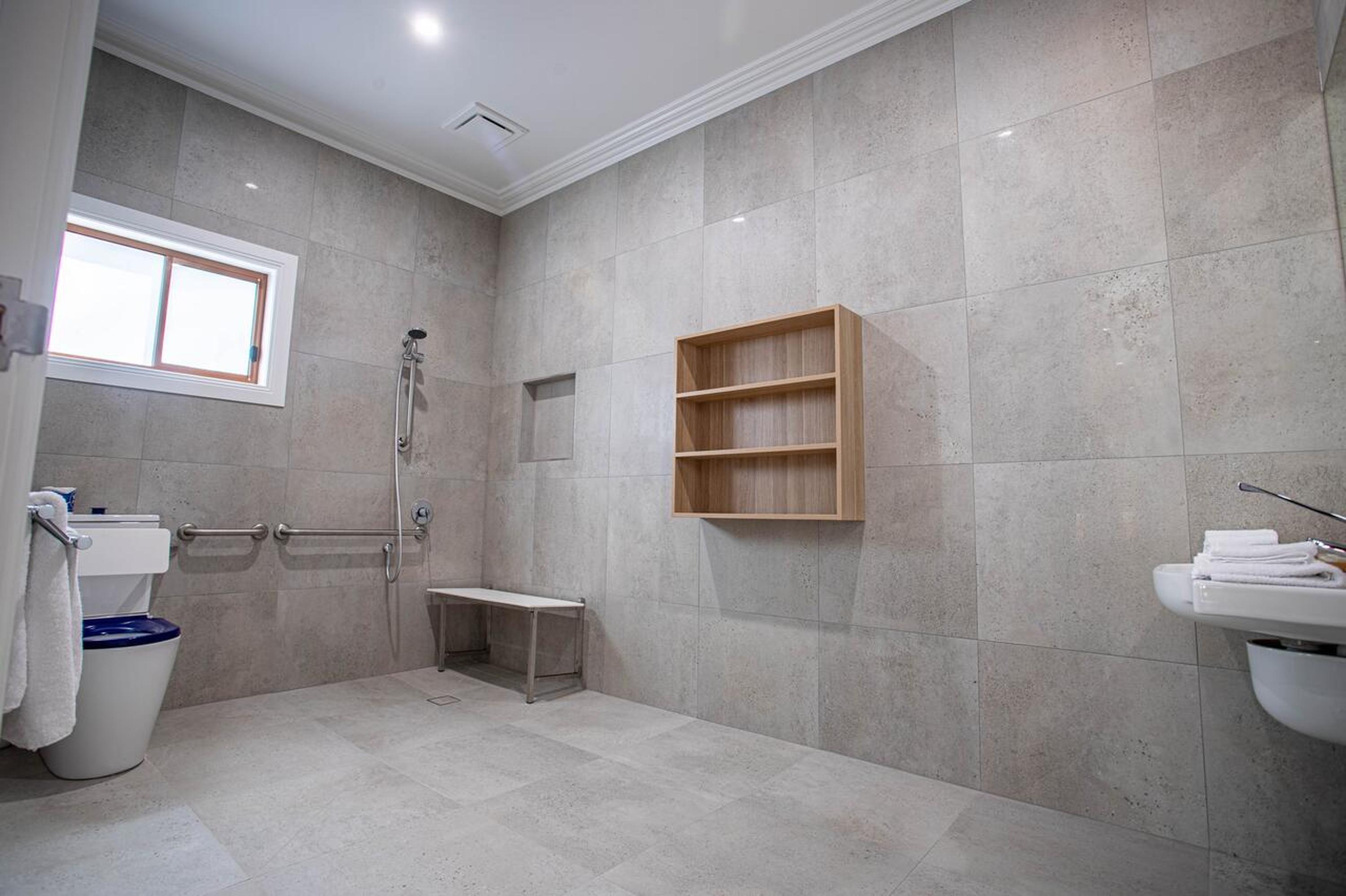 King Room - Disability Access - Photo 2