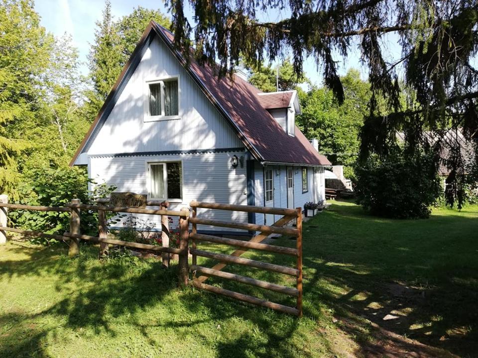 Three-Bedroom Holiday House photo 1