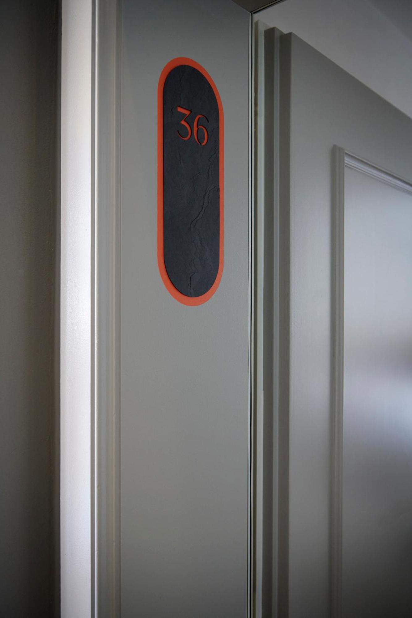 Double Room with Balcony - Photo 5