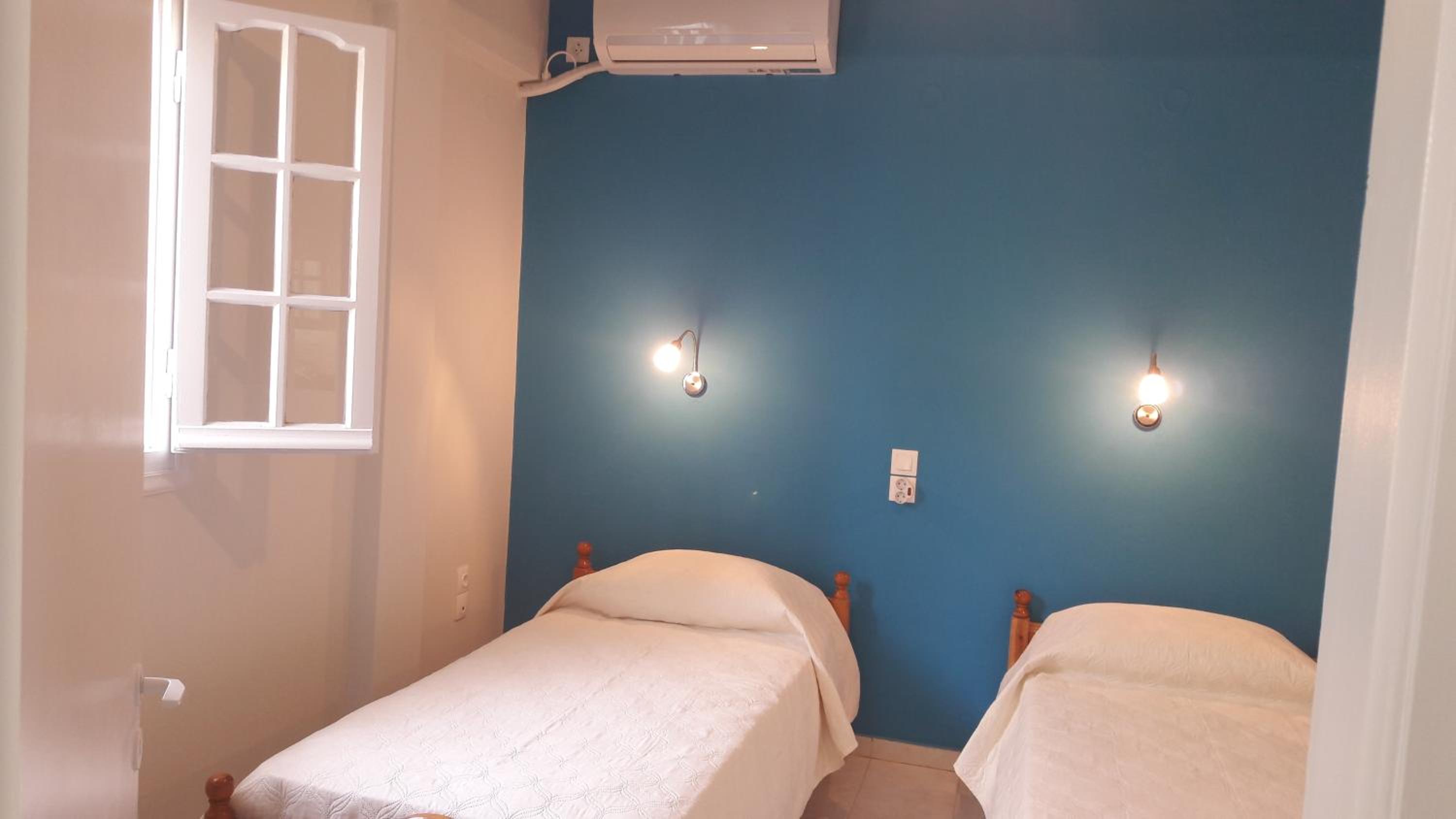 Economy Twin Room