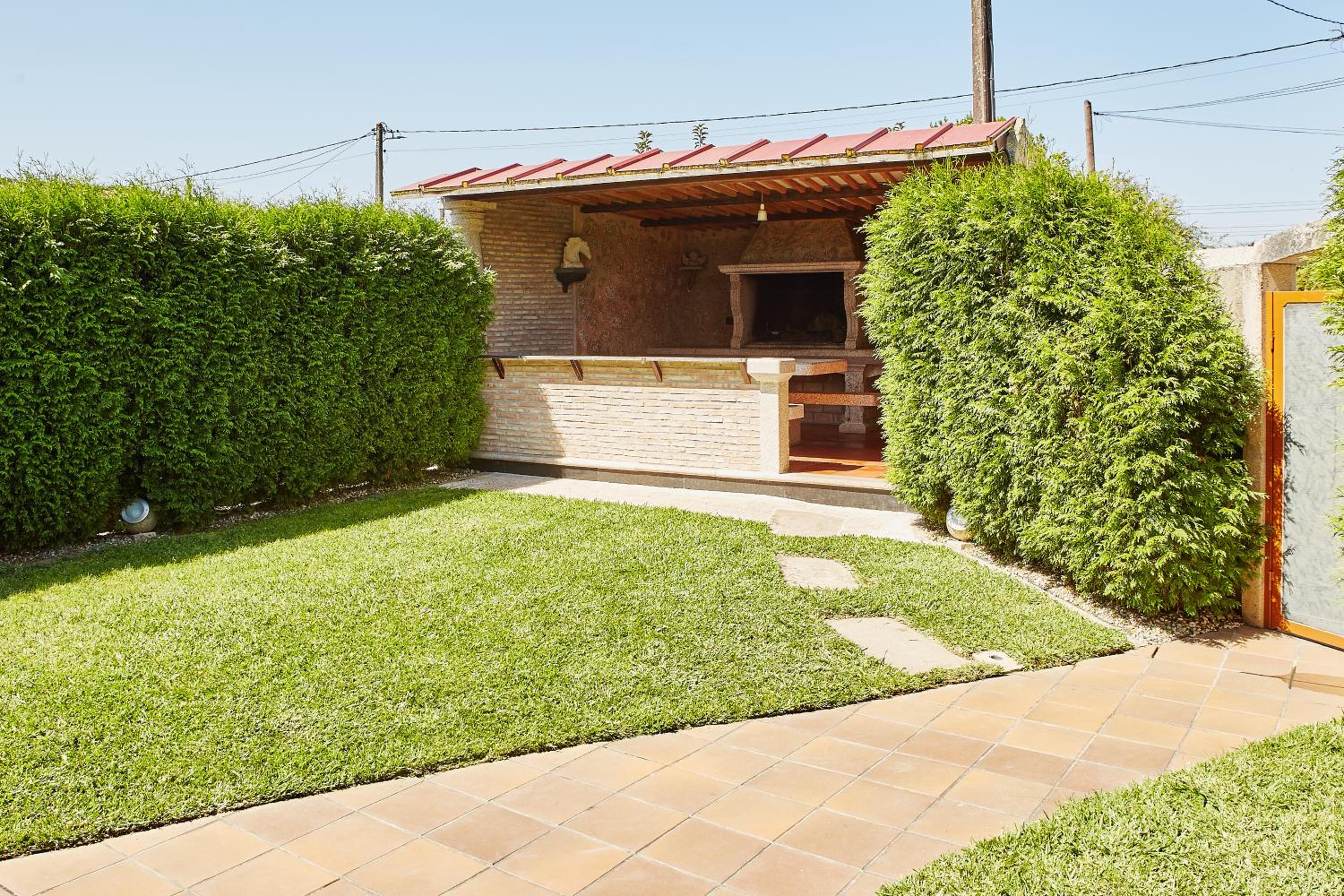 Four-Bedroom House - Photo 41