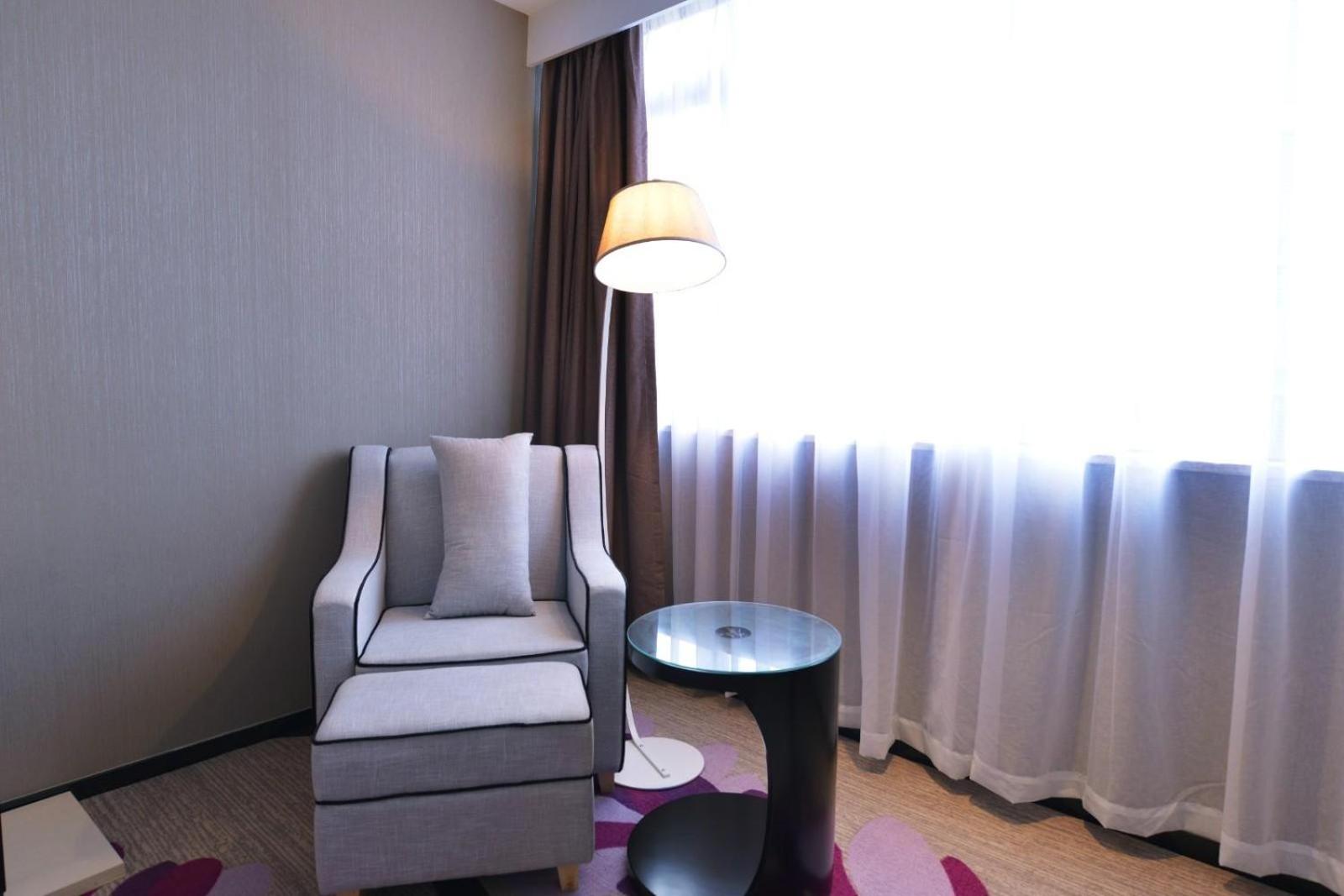 Executive King Room