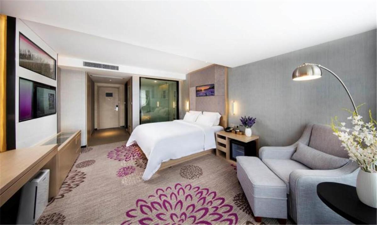 Executive King Room