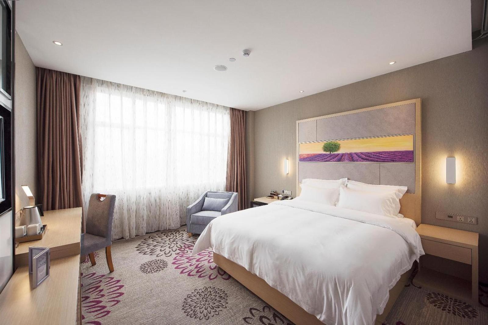 Deluxe King size bed Room