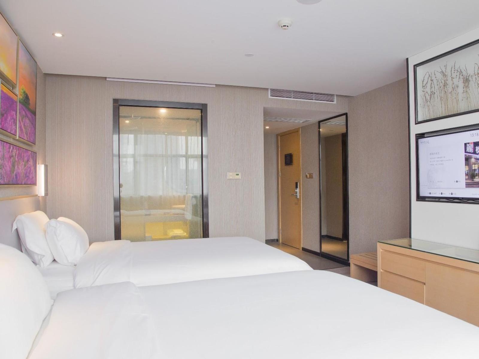 Deluxe Twin Bed Room